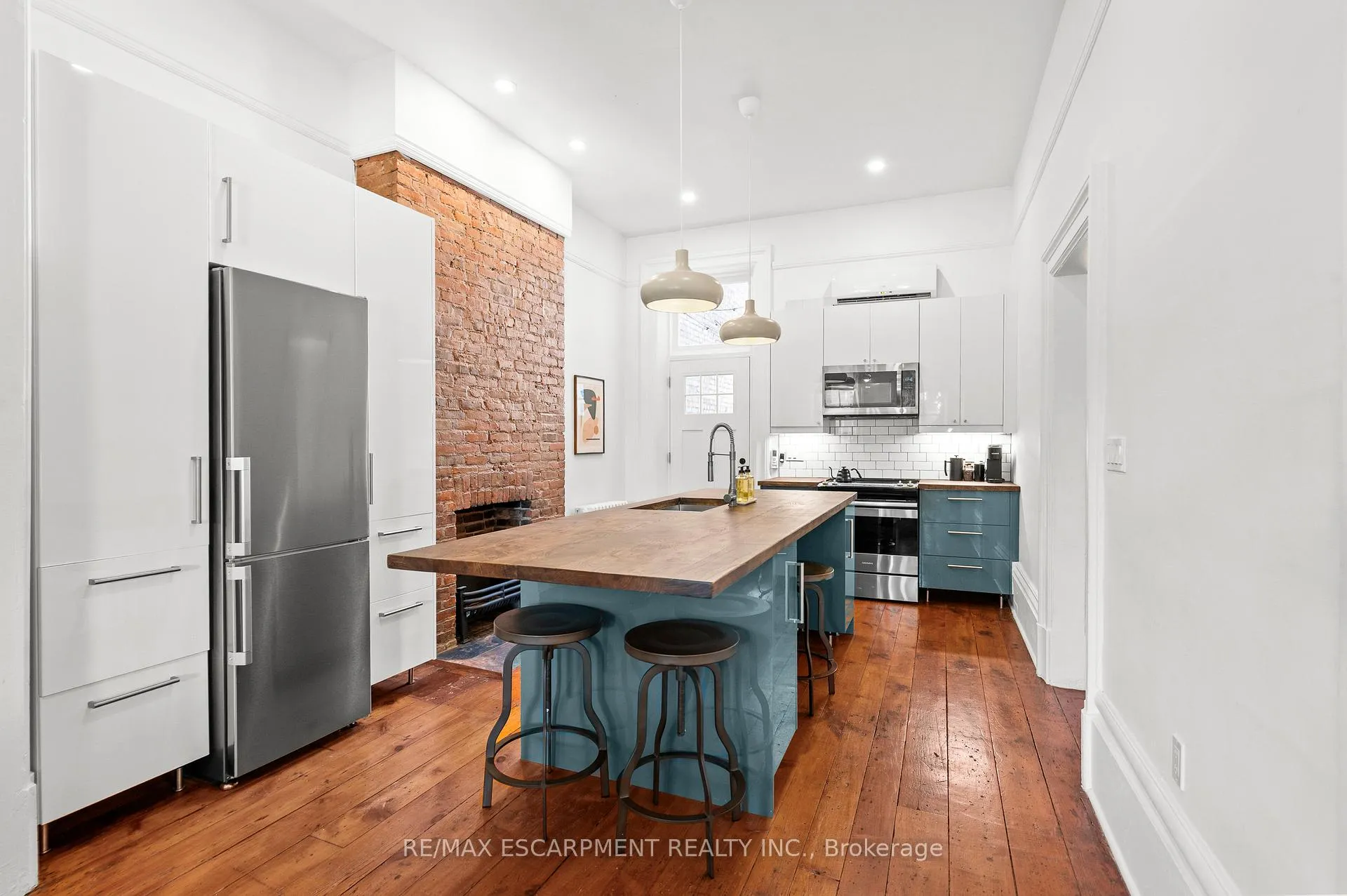 Photo 11 of 227 Park Street N, Hamilton, Central — HOMEH