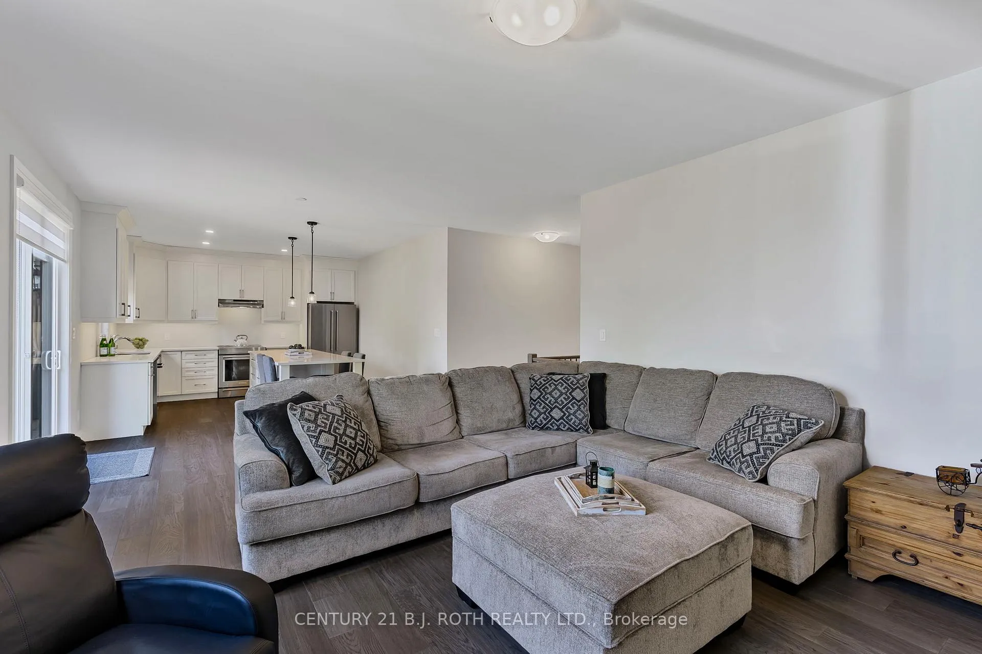 Photo 12 of 159 Brandon Avenue, Severn, Coldwater — HOMEH
