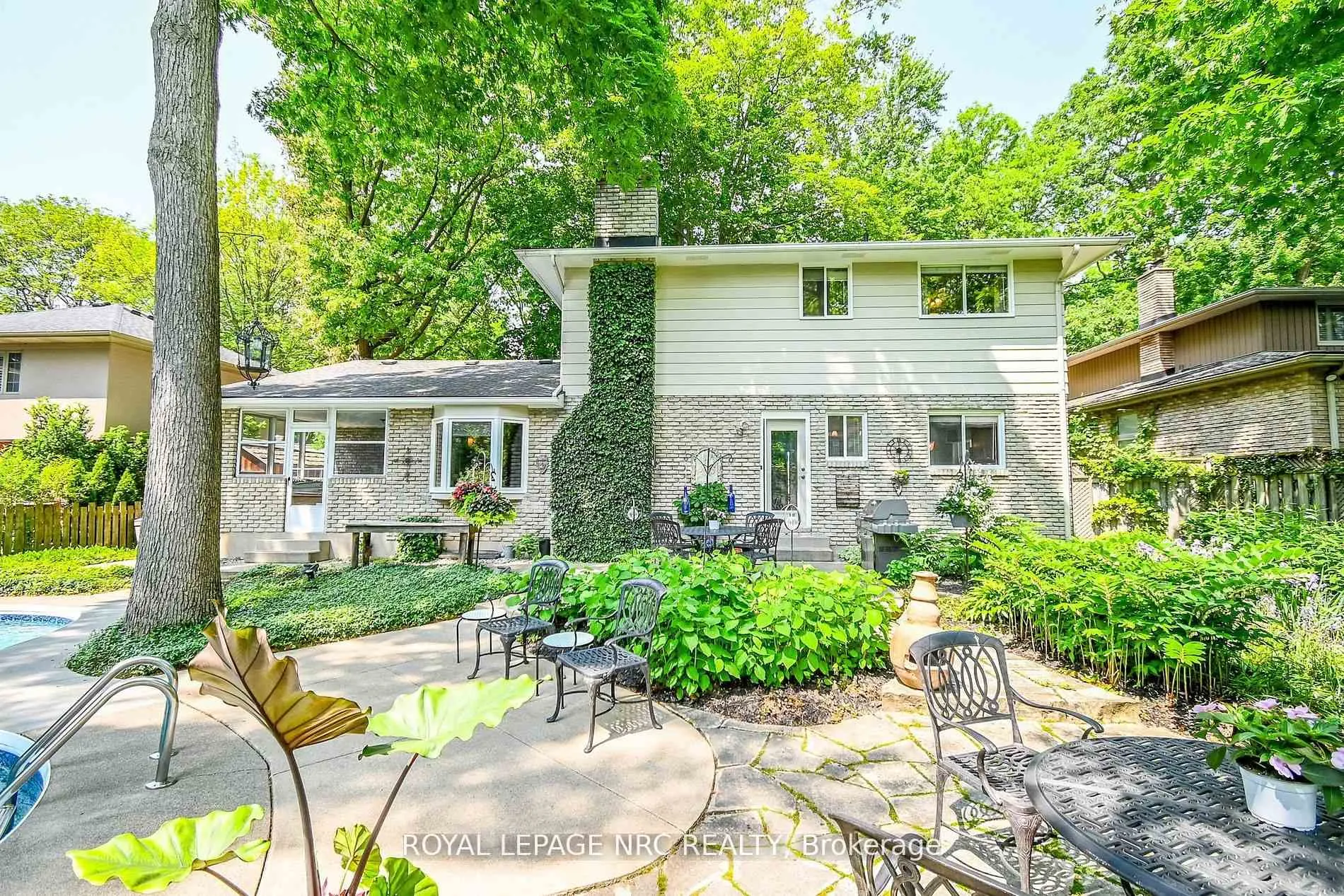 Photo 38 of 7077 Ridgewood Crescent, Niagara Falls, Casey — HOMEH