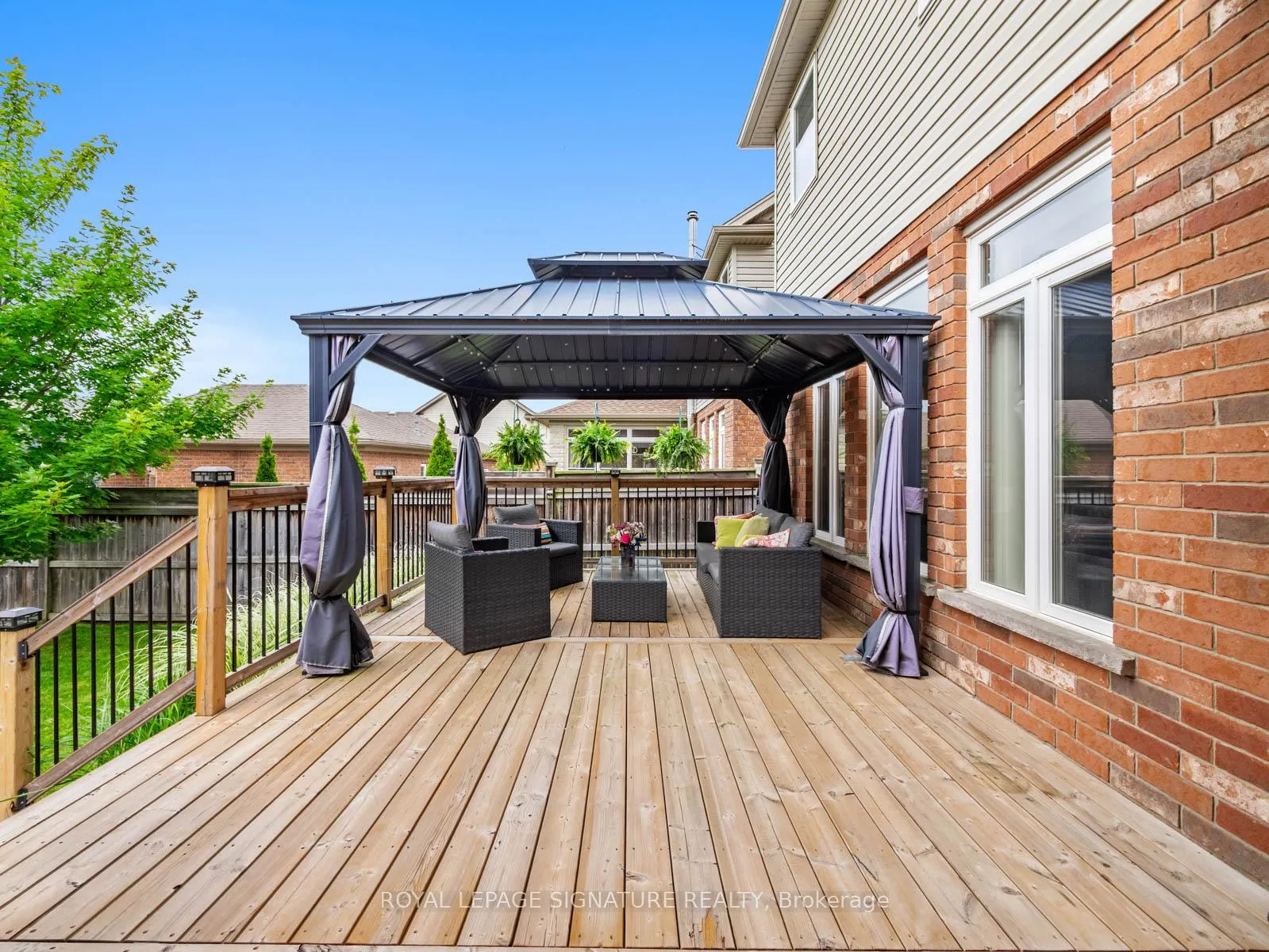 Photo 44 of 23 Tolton Drive, Guelph, Pineridge/Westminster Woods — HOMEH
