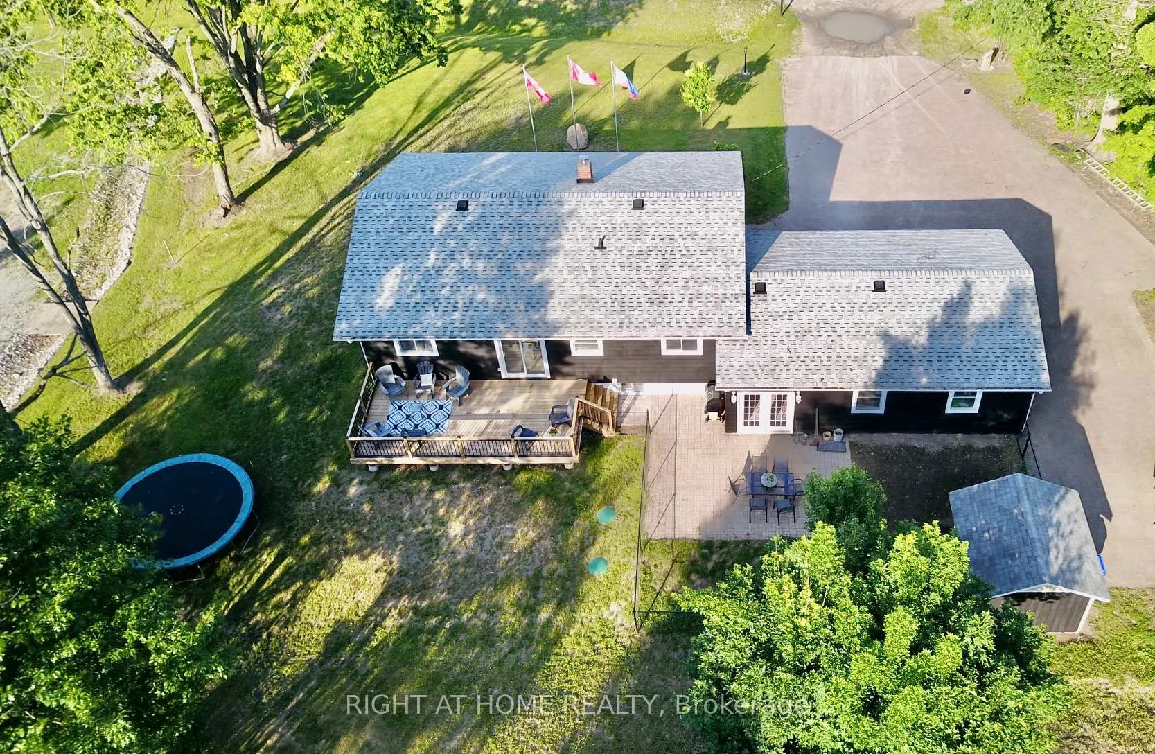 Photo 3 of 6680 County Rd 93 Highway, Tay, Rural Tay — HOMEH