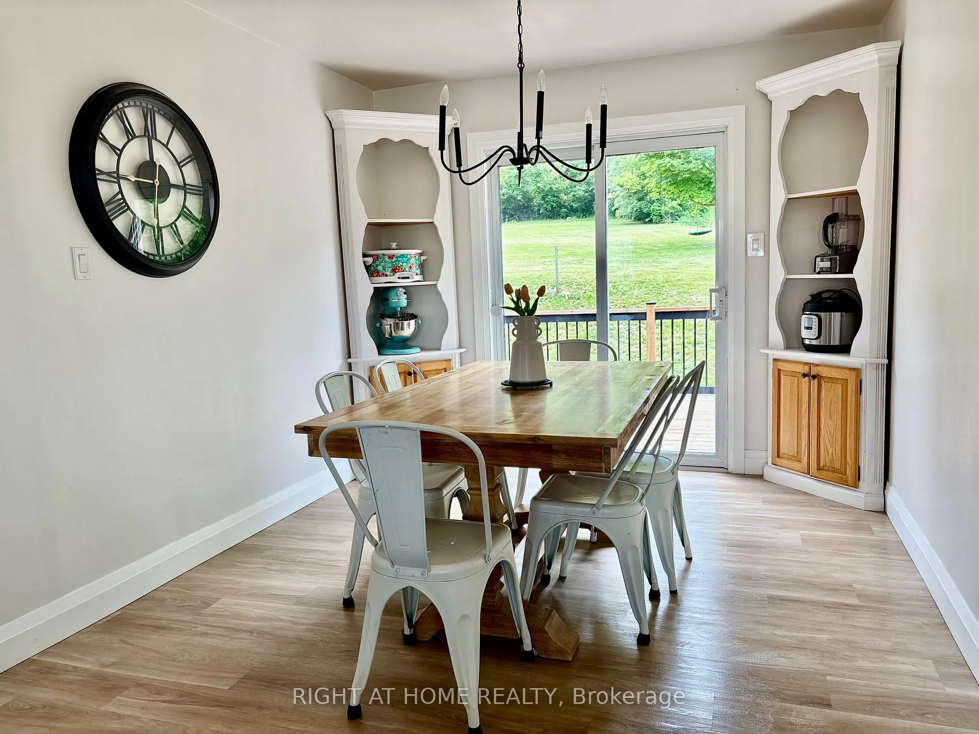 Photo 12 of 6680 County Rd 93 Highway, Tay, Rural Tay — HOMEH