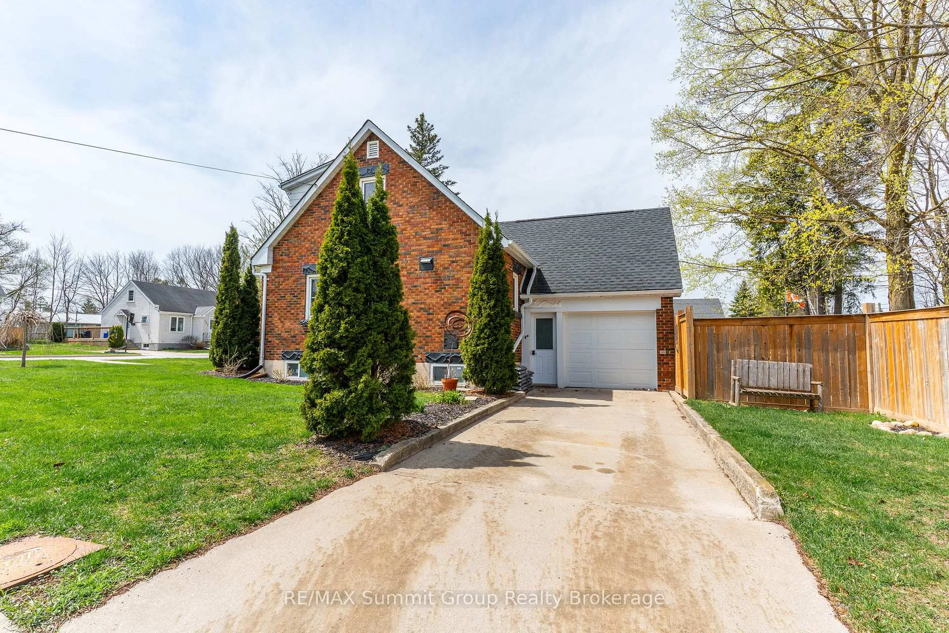 Photo 2 of 142 7th Street, Hanover — HOMEH