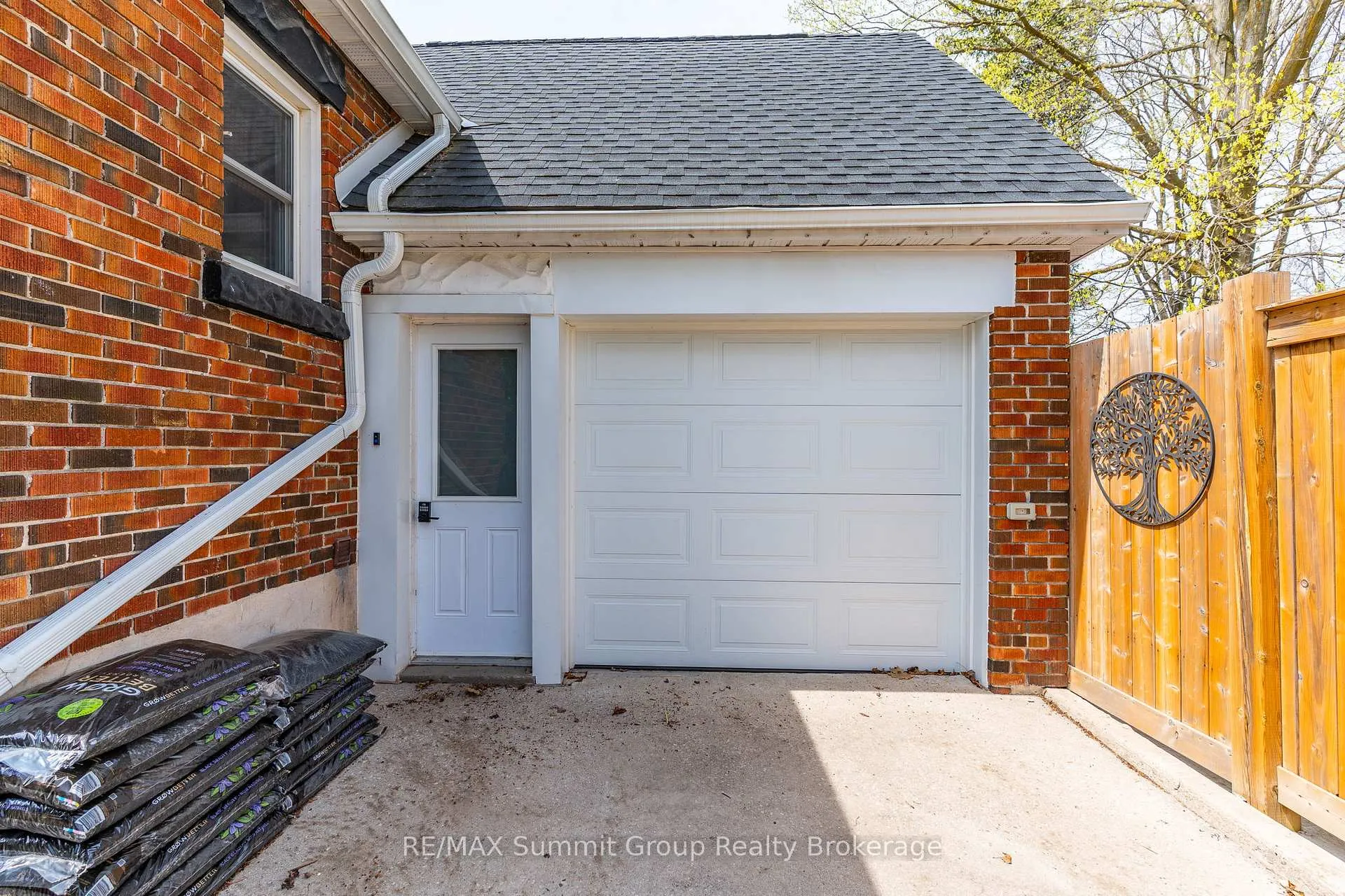 Photo 29 of 142 7th Street, Hanover — HOMEH