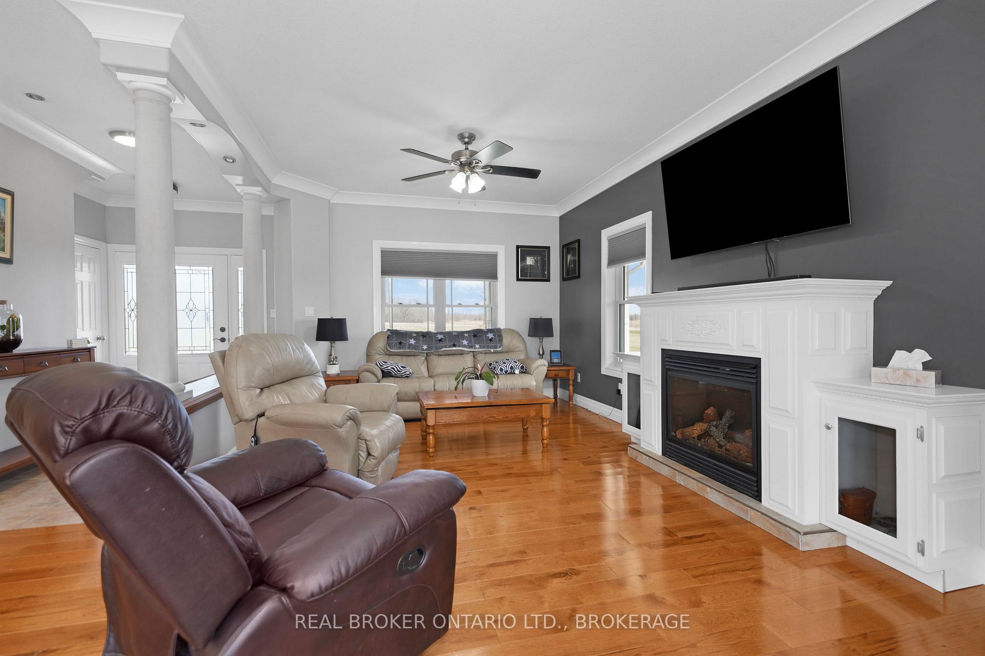 Photo 11 of 175 Brennan Road, Belleville, Thurlow Ward — HOMEH
