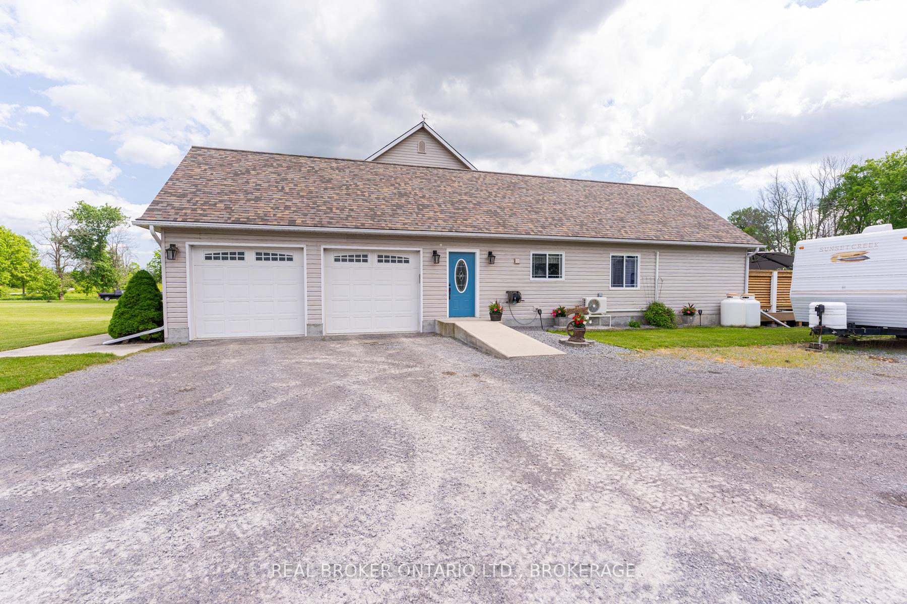 Photo 20 of 175 Brennan Road, Belleville, Thurlow Ward — HOMEH