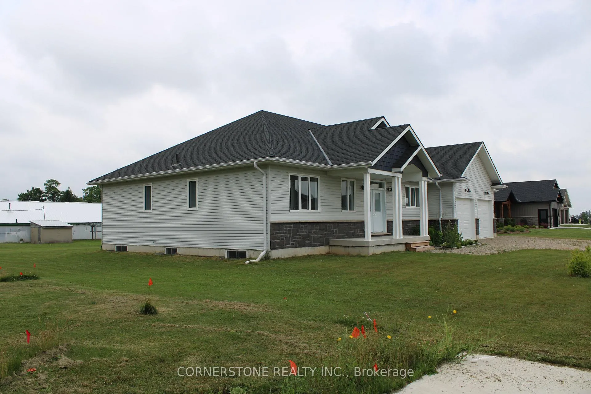 Photo 7 of 2 McTavish Crescent, Huron-Kinloss — HOMEH