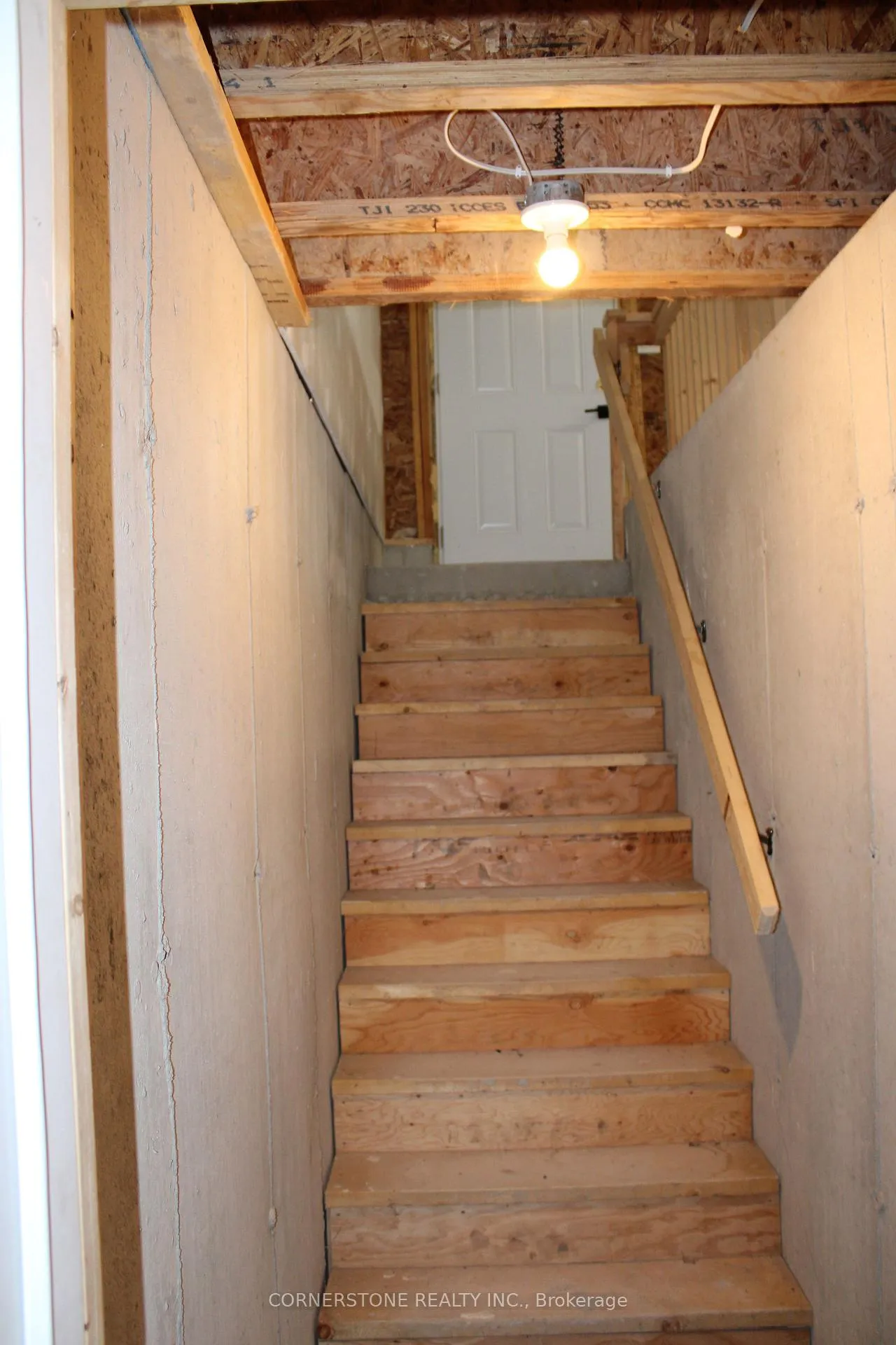 Photo 39 of 2 McTavish Crescent, Huron-Kinloss — HOMEH
