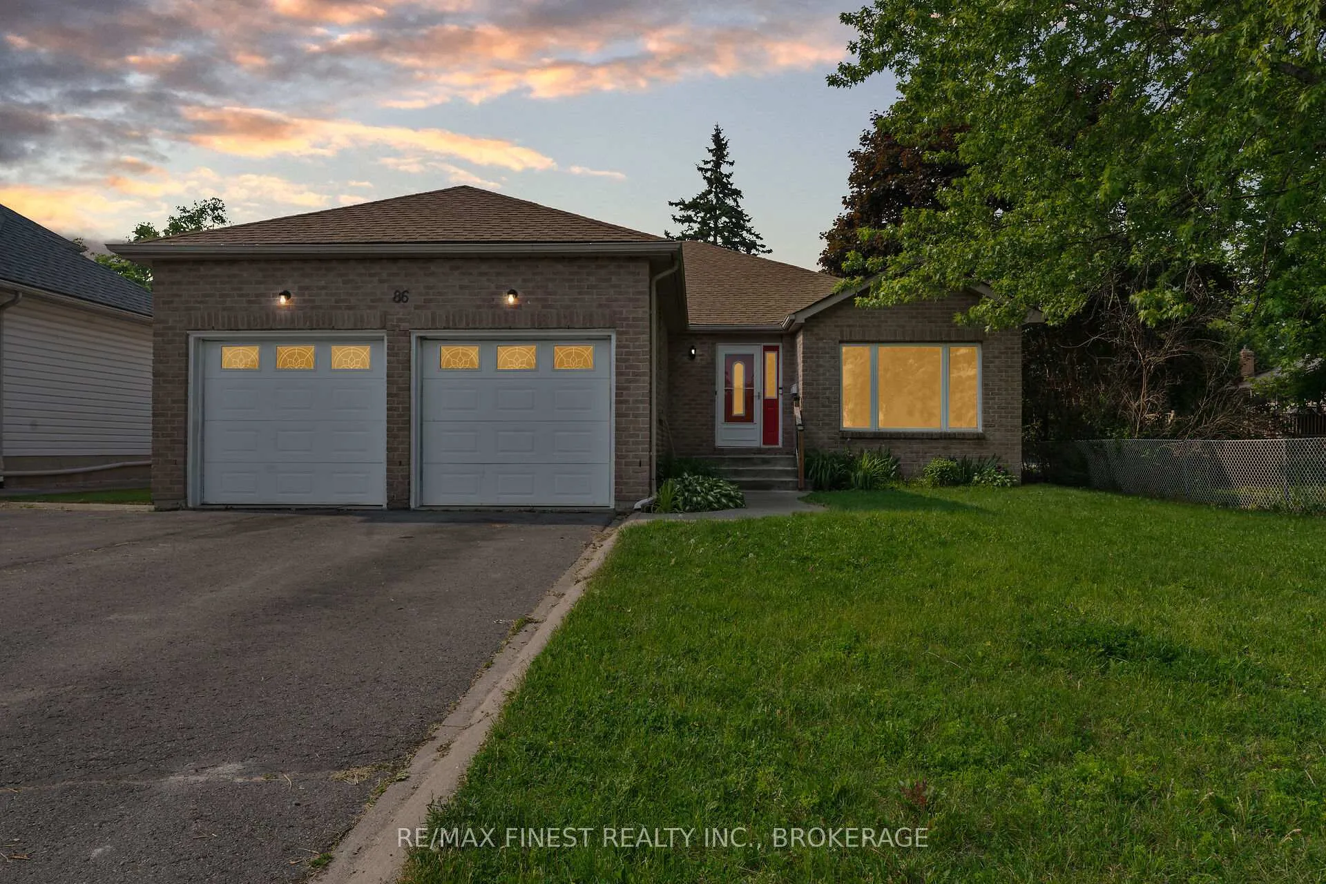 Photo 2 of 86 Kidd Drive, Loyalist, Amherstview — HOMEH