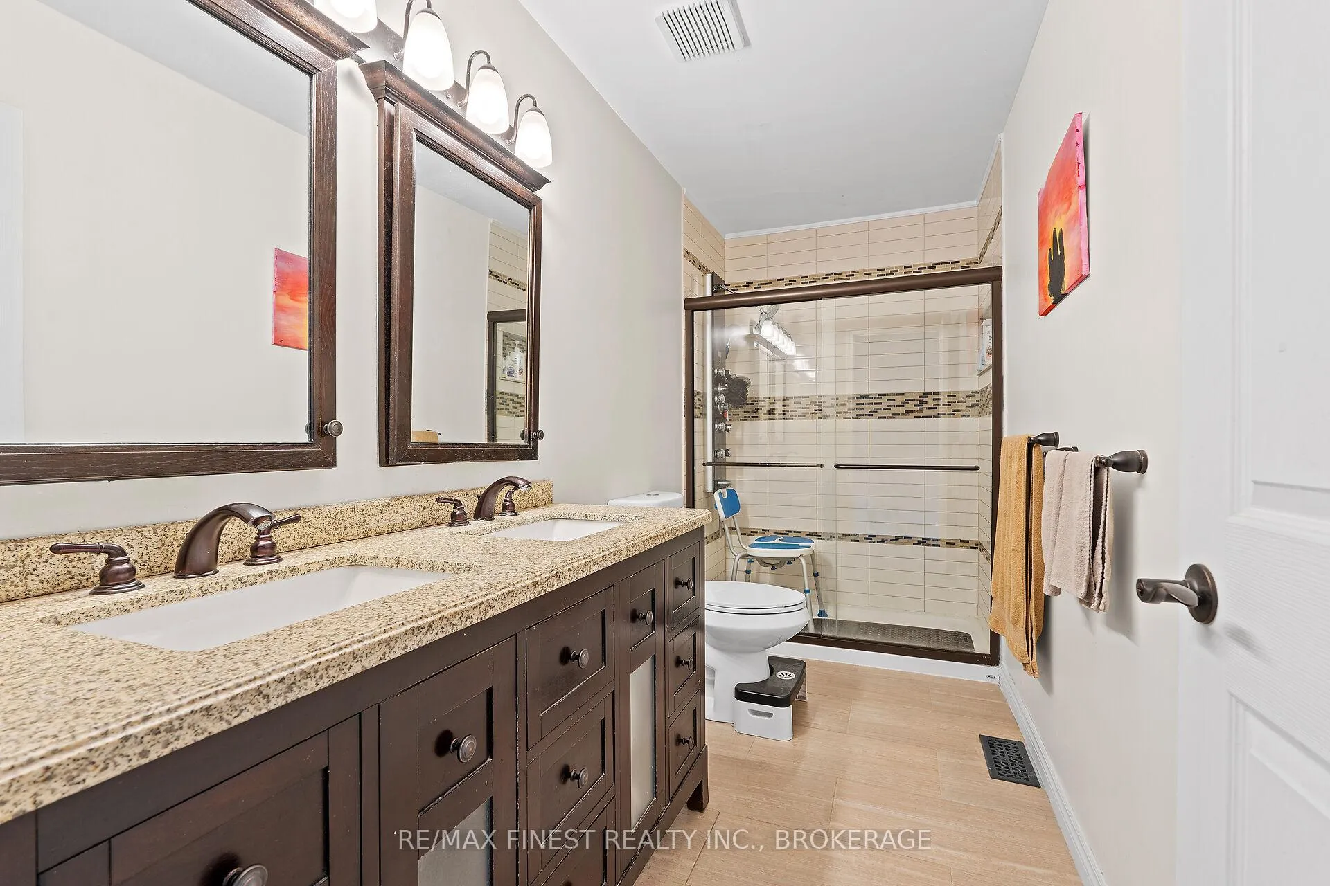 Photo 21 of 86 Kidd Drive, Loyalist, Amherstview — HOMEH