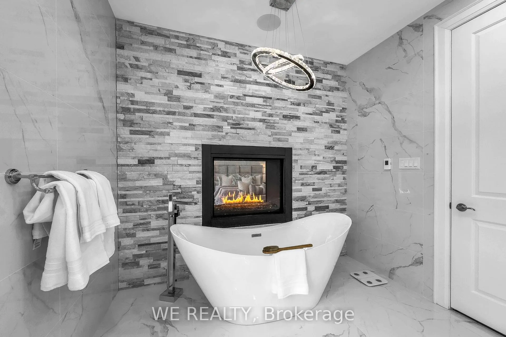 Photo 23 of 646 Annland Street, Pickering, Bay Ridges — HOMEH