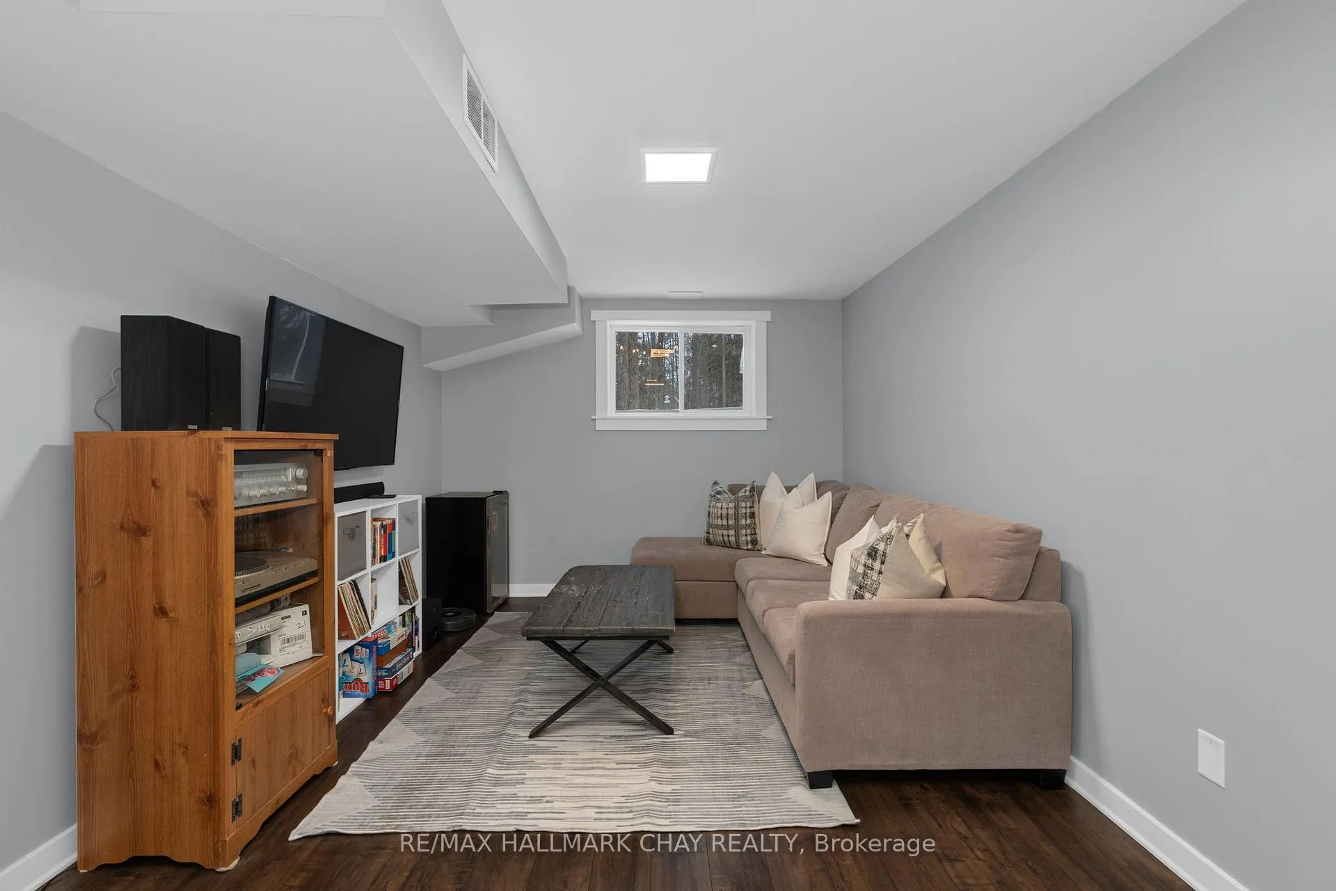 Photo 23 of 26 Brillinger Drive, Wasaga Beach — HOMEH