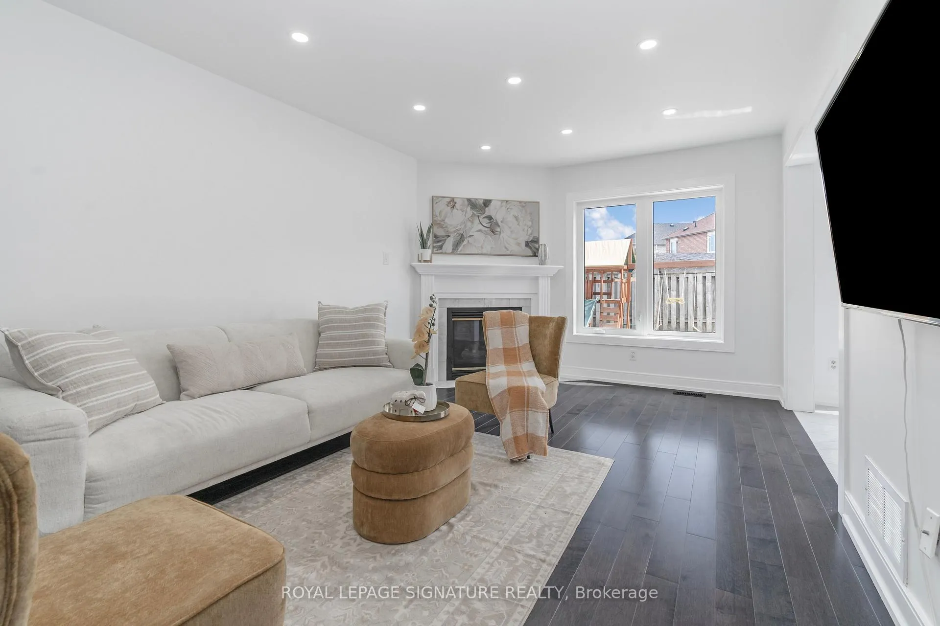 Photo 21 of 217 Sophia Road, Markham, Middlefield — HOMEH