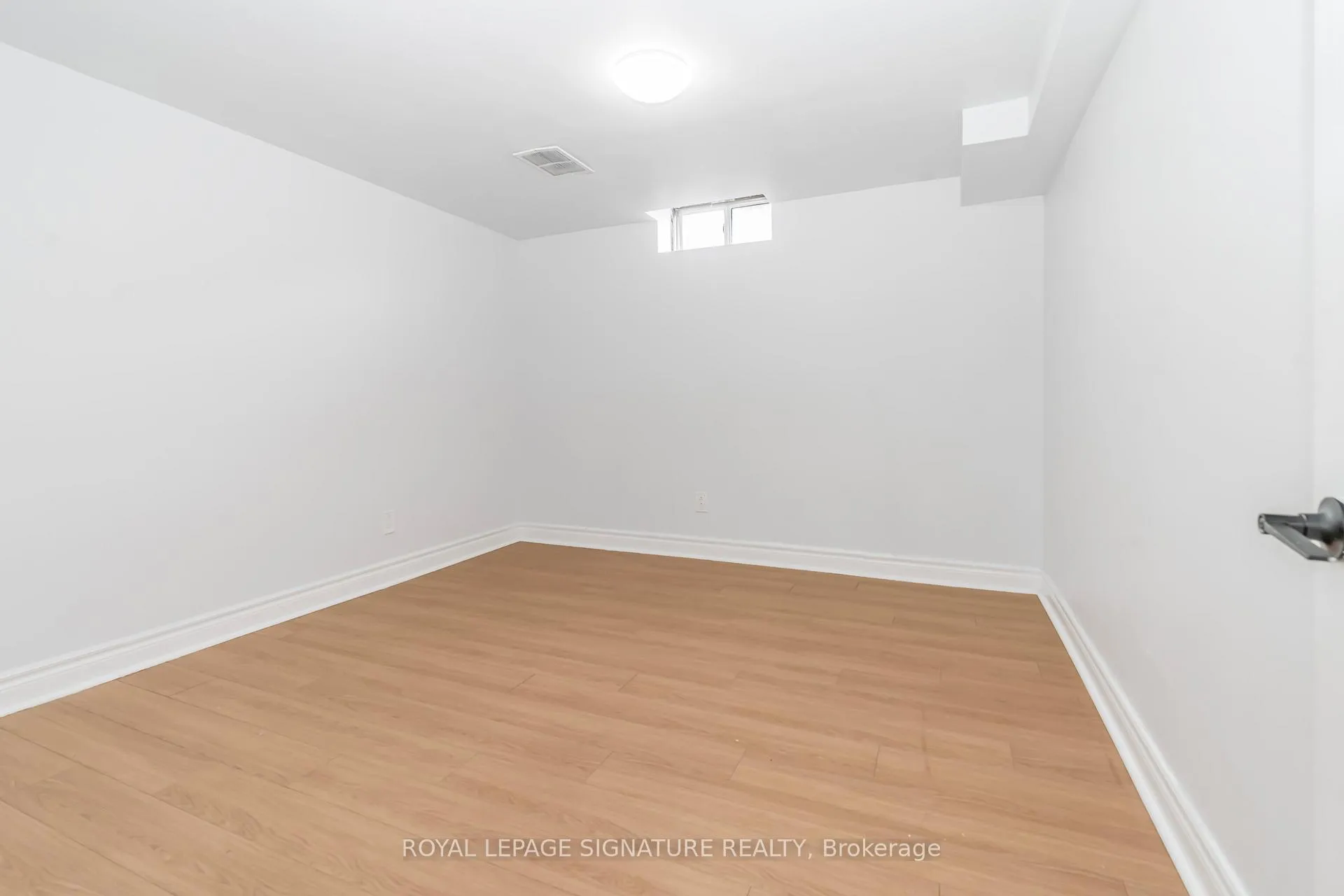 Photo 44 of 217 Sophia Road, Markham, Middlefield — HOMEH