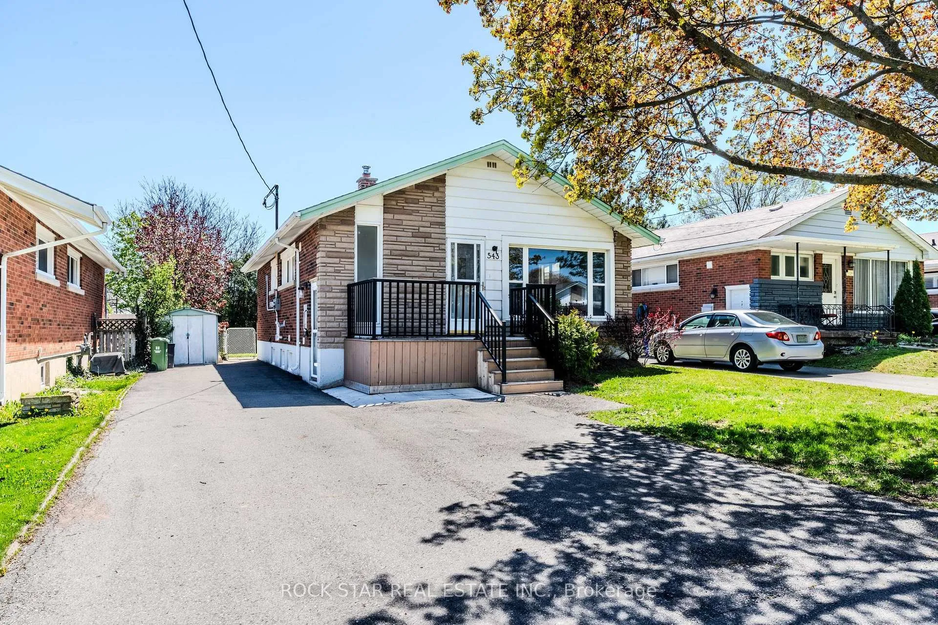 Photo 1 of 543 East 27th Street, Hamilton, Burkholme — HOMEH
