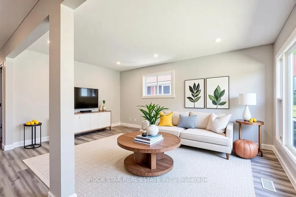 Photo 6 of 543 East 27th Street, Hamilton, Burkholme — HOMEH