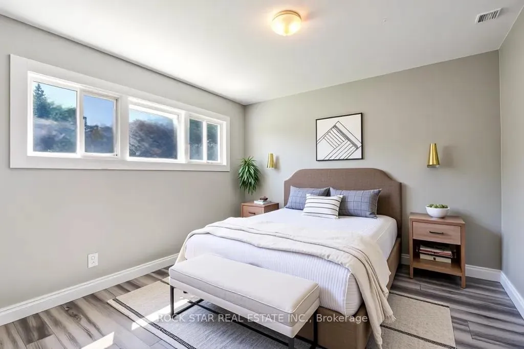 Photo 11 of 543 East 27th Street, Hamilton, Burkholme — HOMEH
