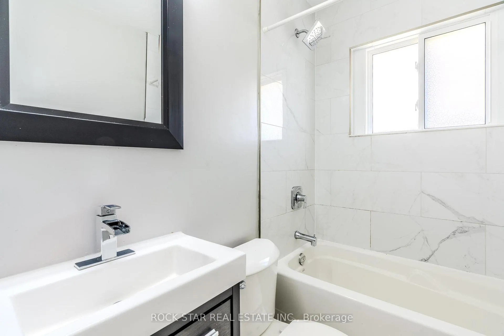 Photo 14 of 543 East 27th Street, Hamilton, Burkholme — HOMEH