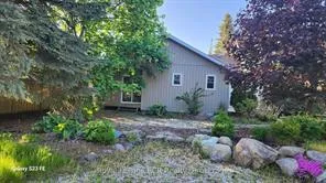 Photo 4 of 11 Blackburn Avenue, Clearview, Nottawa — HOMEH