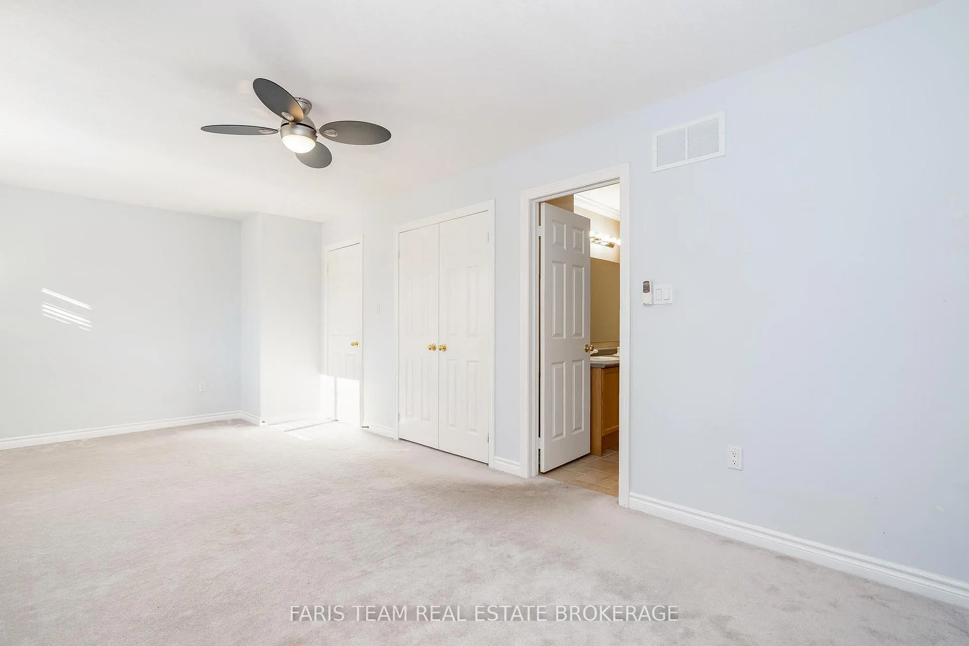 Photo 22 of 25 Dunnett Drive, Barrie, Ardagh — HOMEH