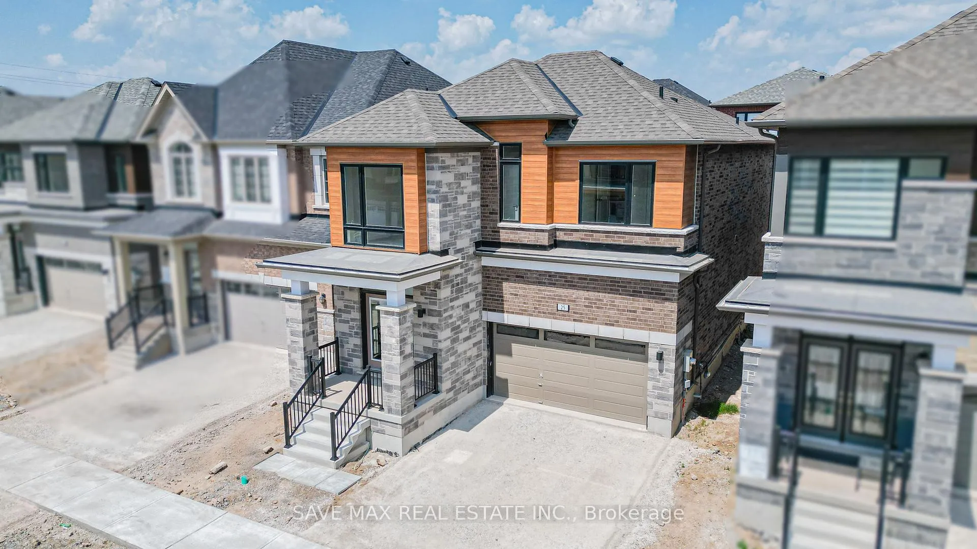 Photo 1 of 25 Stanley Leitch Drive N, Erin — HOMEH