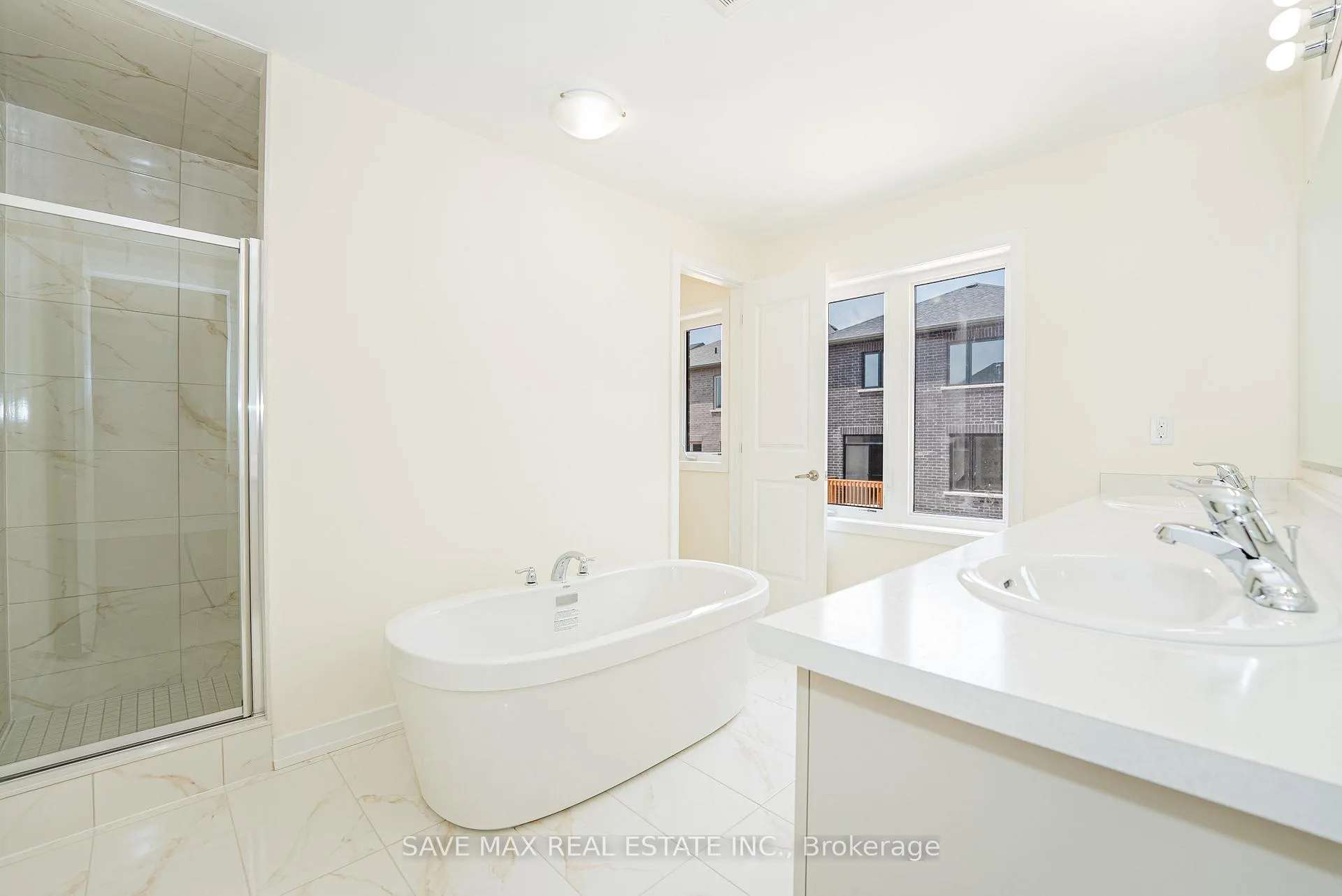Photo 12 of 25 Stanley Leitch Drive N, Erin — HOMEH