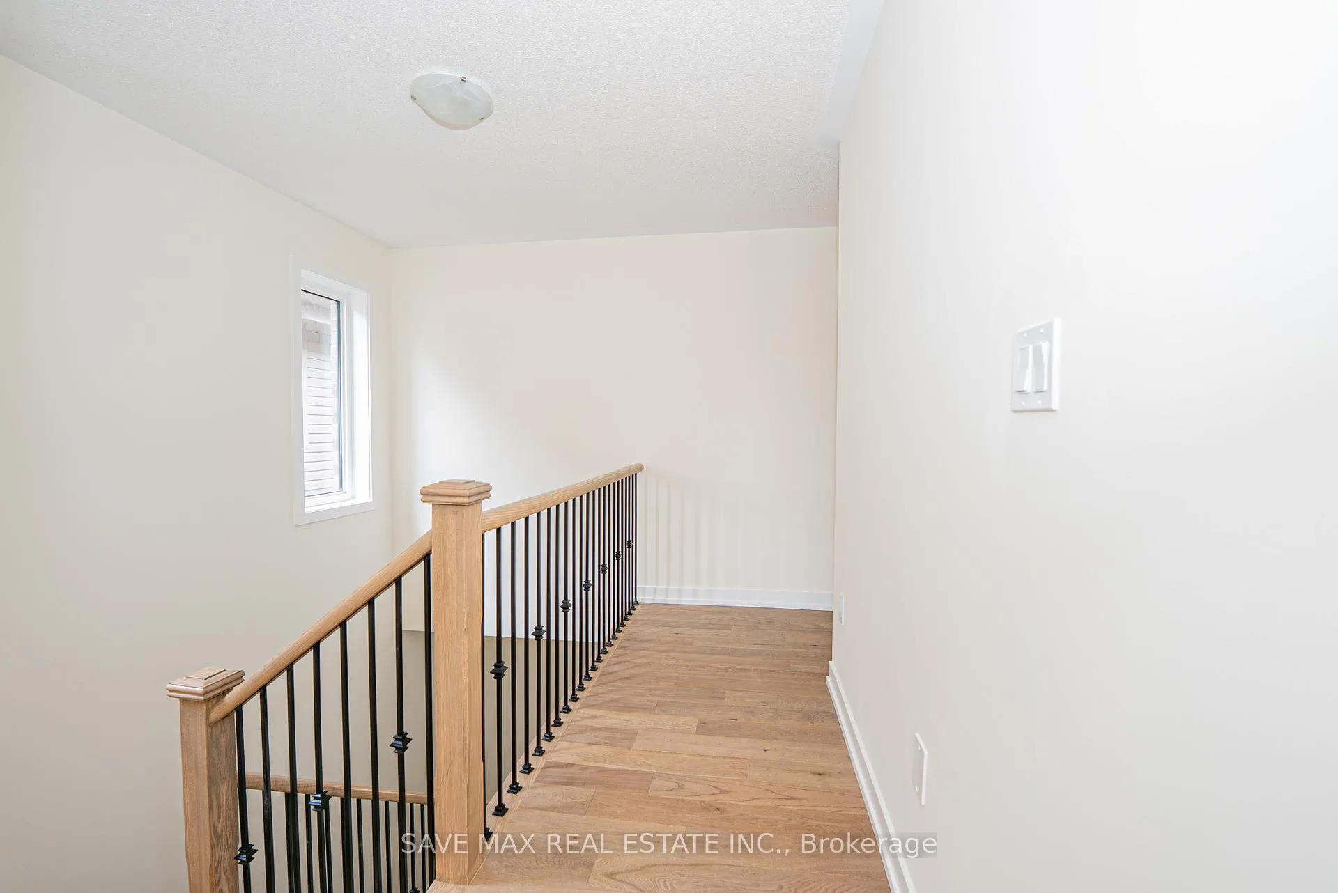 Photo 18 of 25 Stanley Leitch Drive N, Erin — HOMEH
