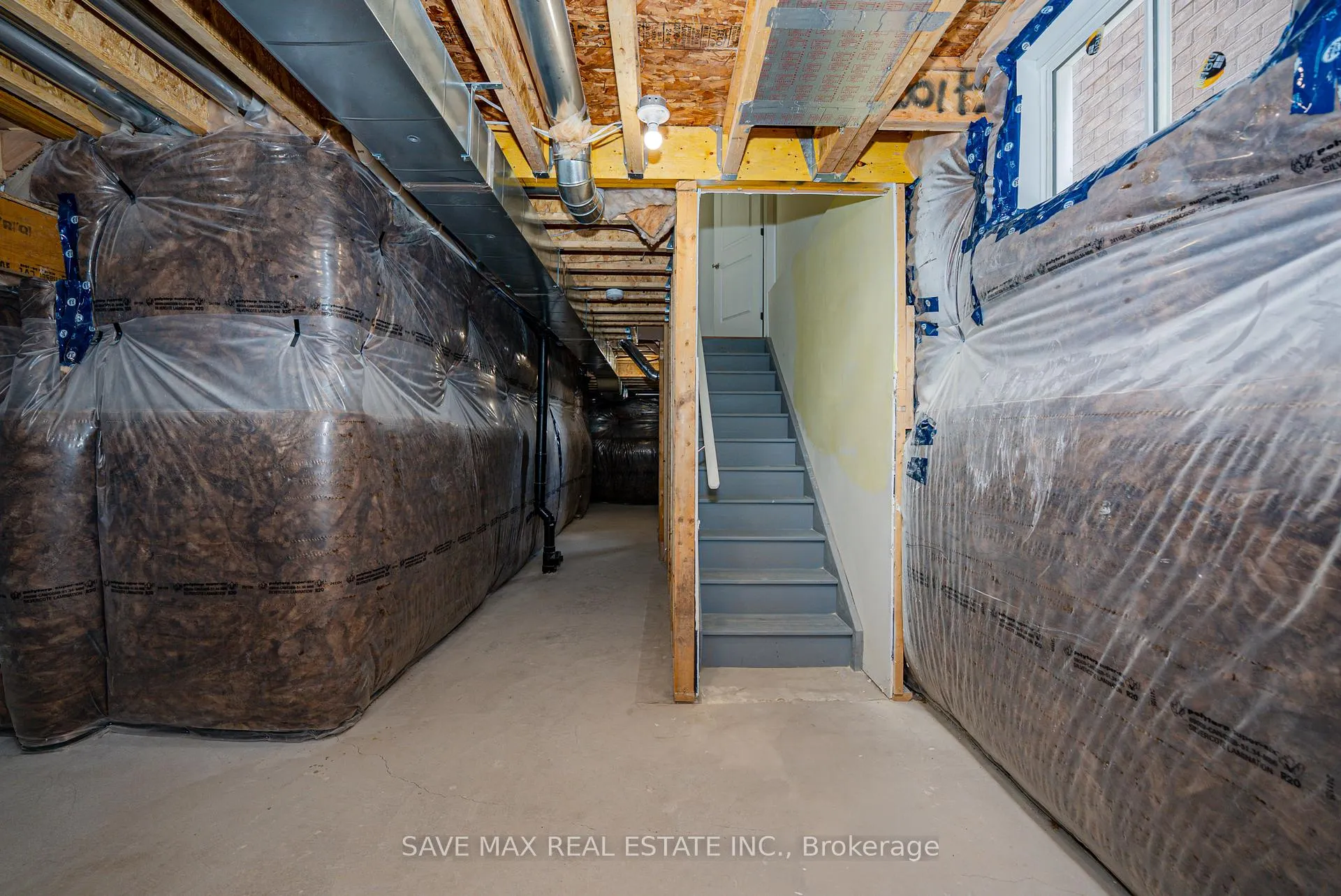 Photo 19 of 25 Stanley Leitch Drive N, Erin — HOMEH