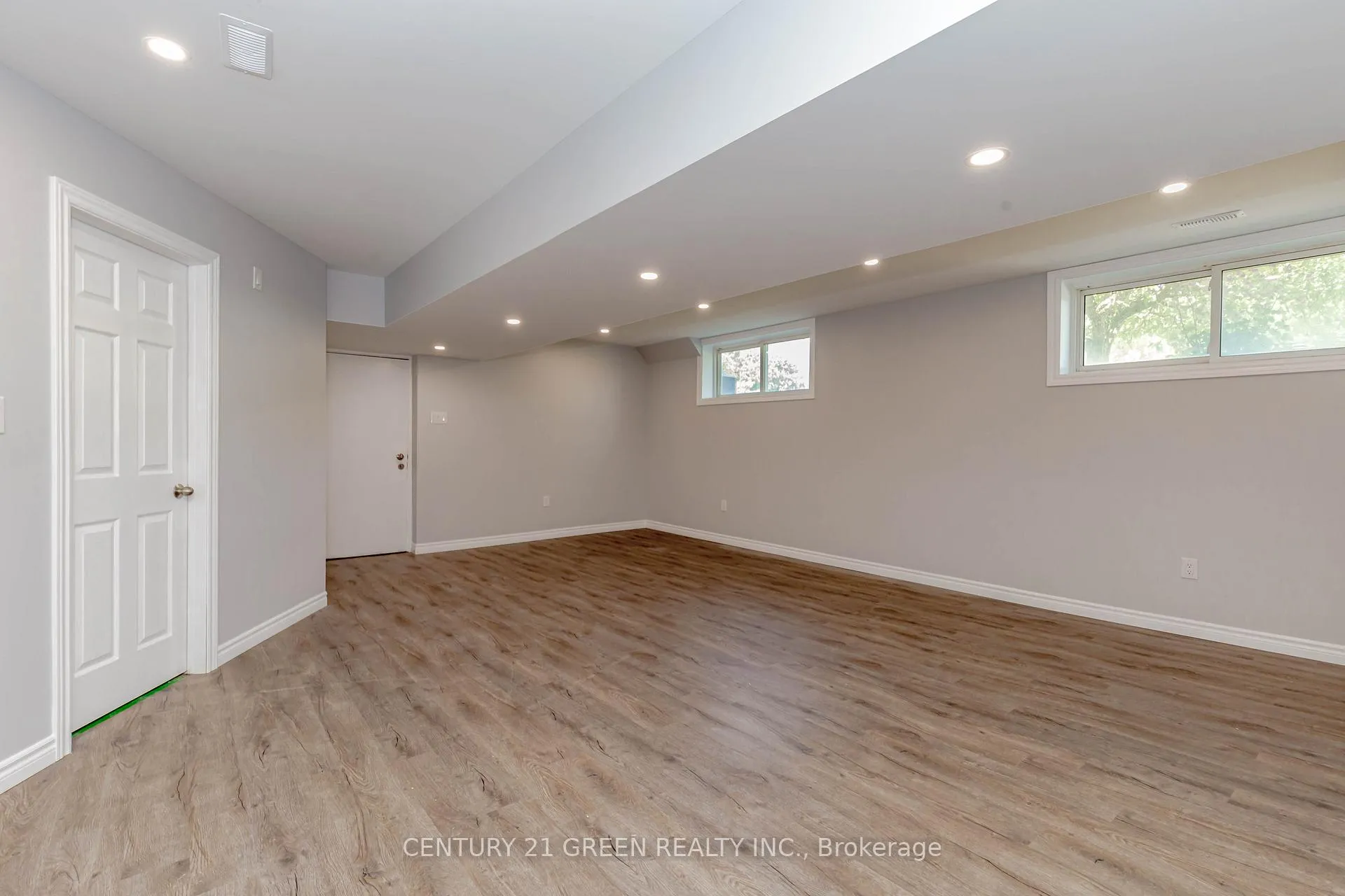Photo 18 of 1691 Glancaster Road, Hamilton, Mount Hope — HOMEH