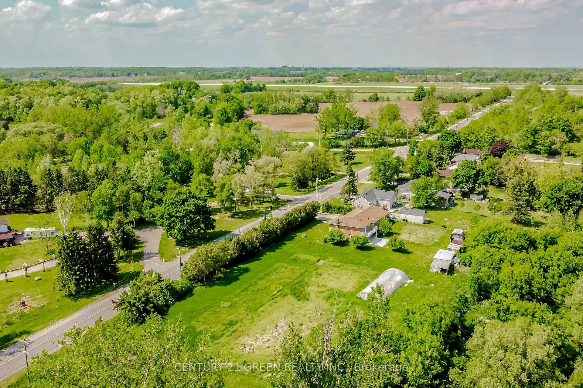 Photo 33 of 1691 Glancaster Road, Hamilton, Mount Hope — HOMEH