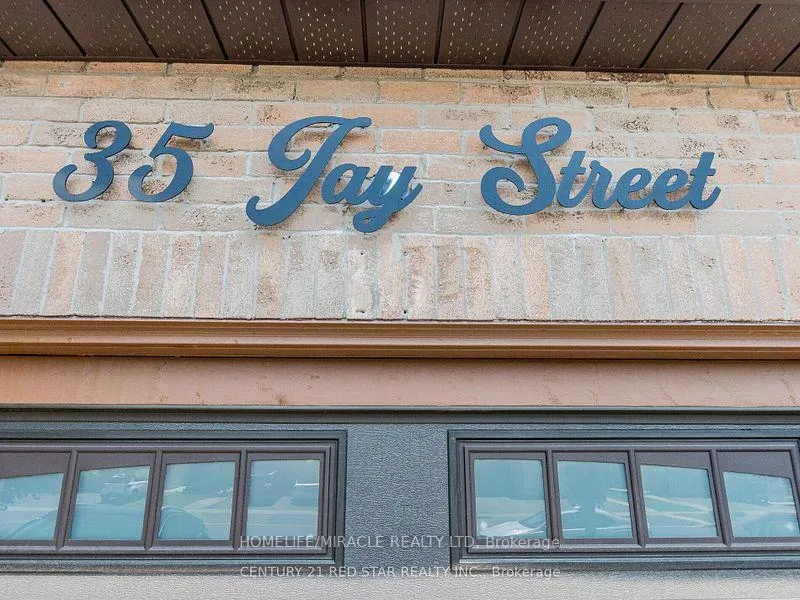 Photo 11 of 35 Jay Street, Brampton, Heart Lake West — HOMEH