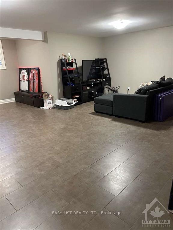 Photo 19 of 151 Gentry Road, Ottawa, Huntley Ward (South West) — HOMEH