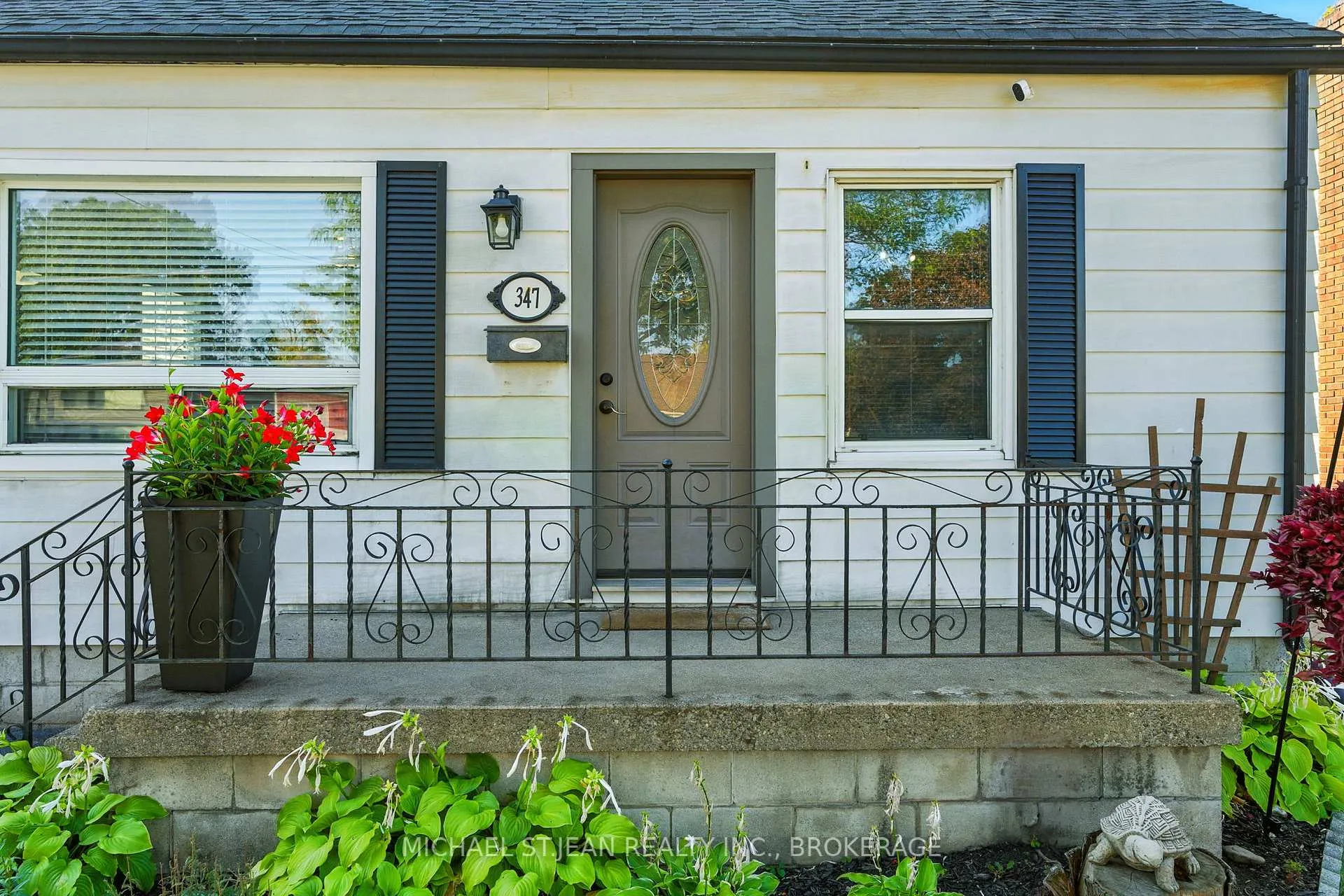 Photo 5 of 347 Weir Street N, Hamilton, Homeside — HOMEH