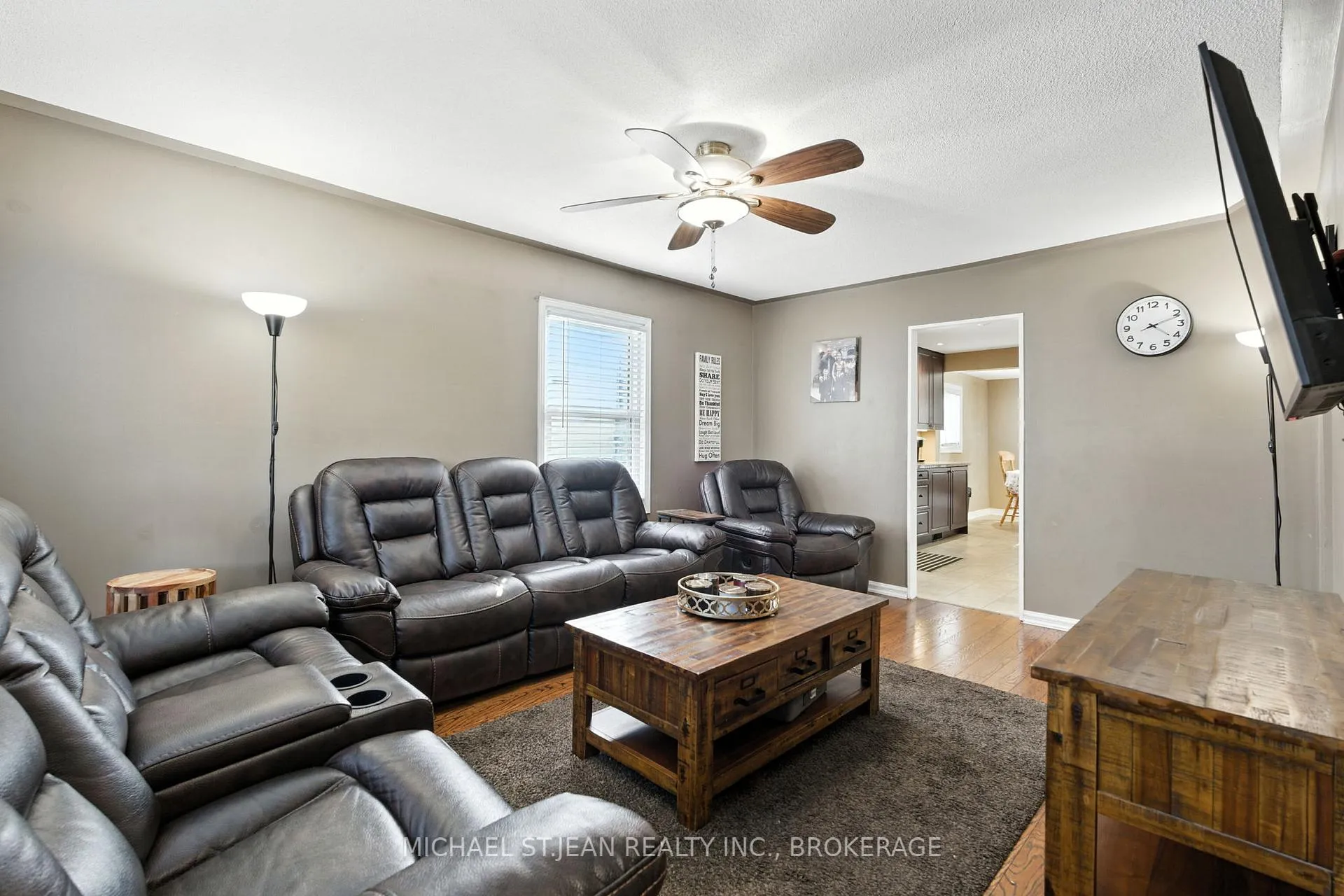 Photo 9 of 347 Weir Street N, Hamilton, Homeside — HOMEH