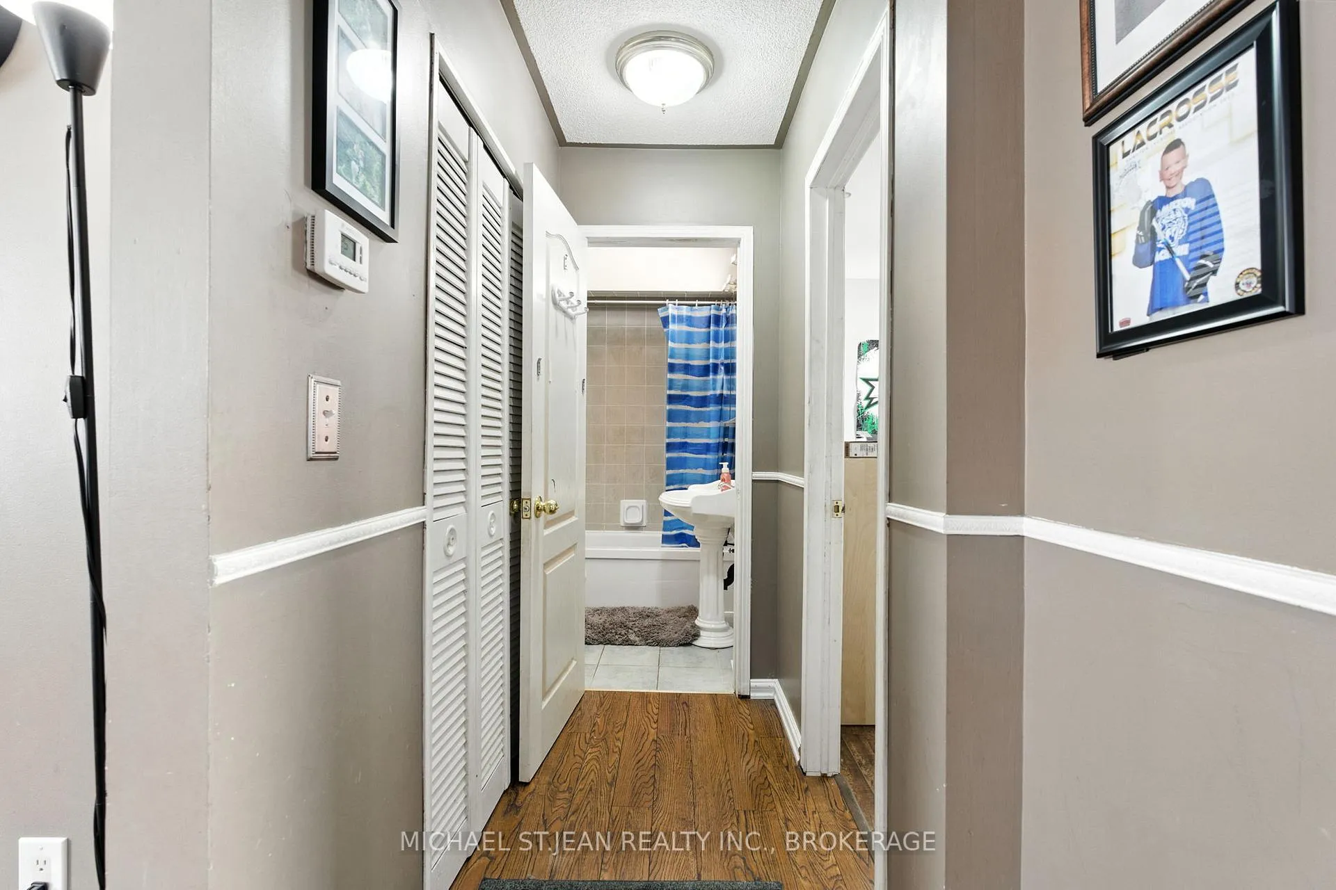 Photo 28 of 347 Weir Street N, Hamilton, Homeside — HOMEH