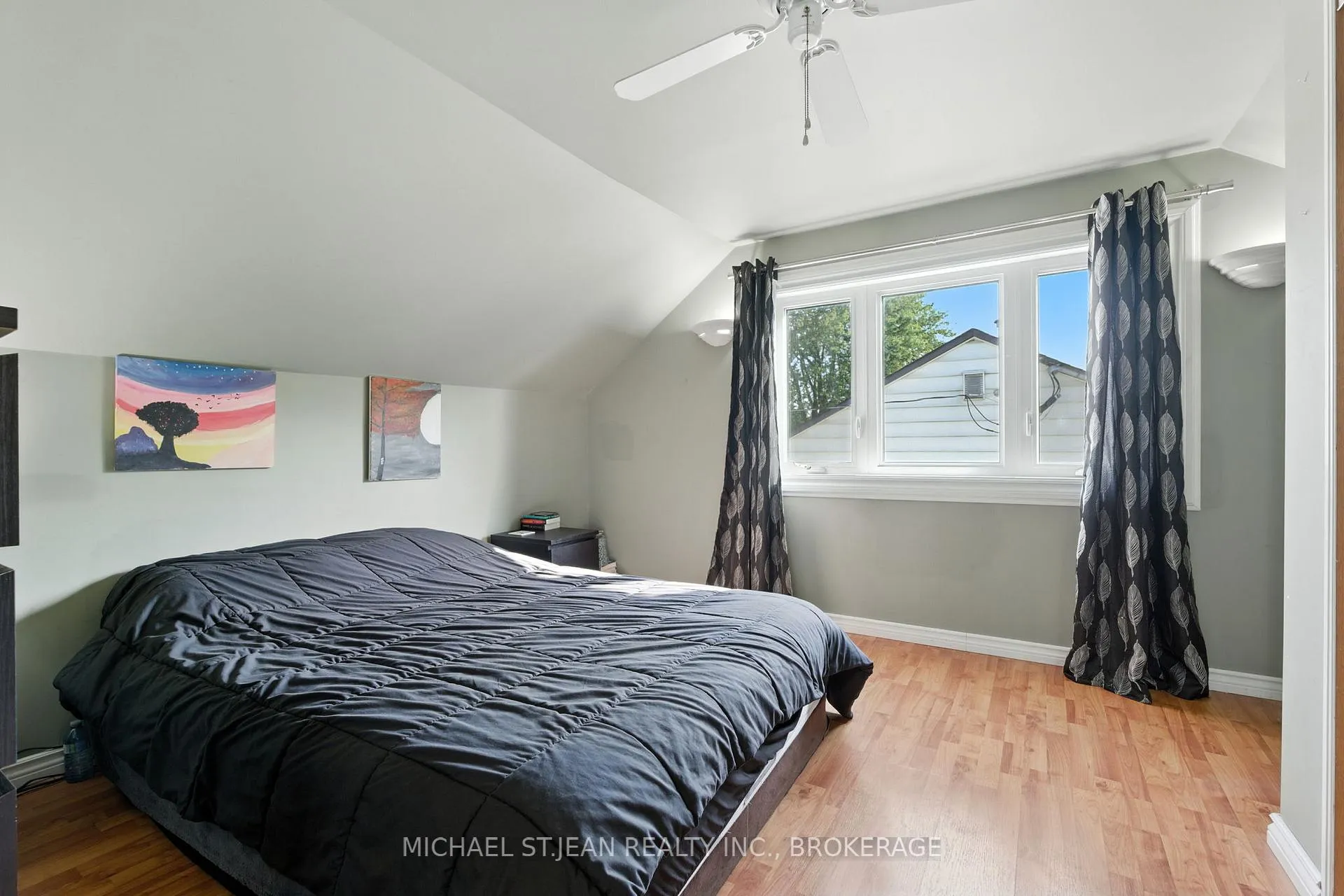 Photo 30 of 347 Weir Street N, Hamilton, Homeside — HOMEH