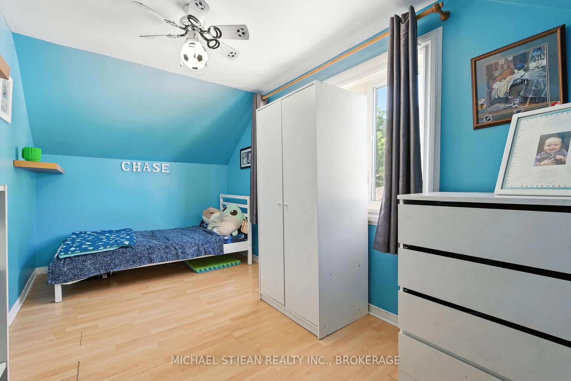 Photo 33 of 347 Weir Street N, Hamilton, Homeside — HOMEH