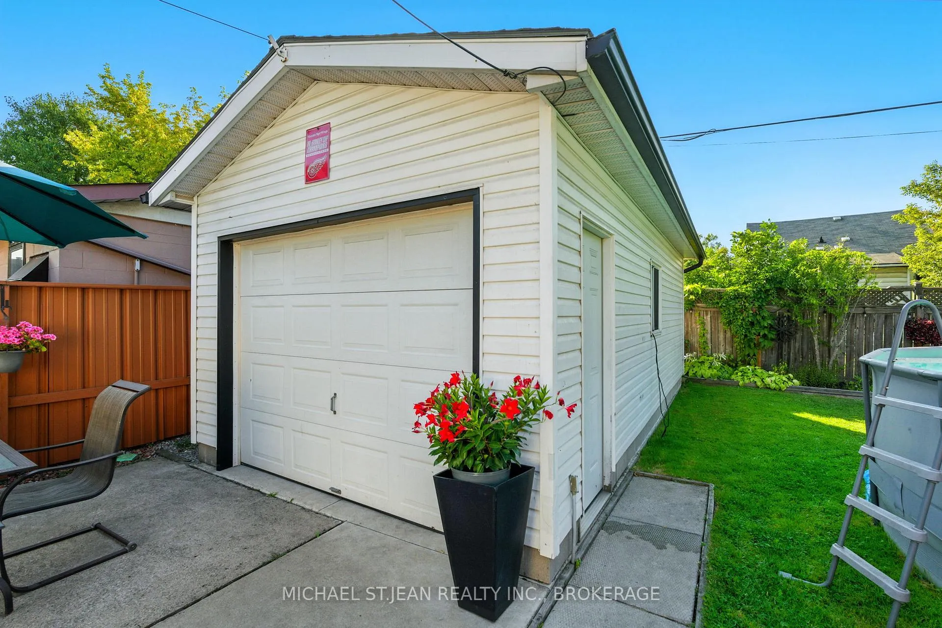 Photo 41 of 347 Weir Street N, Hamilton, Homeside — HOMEH
