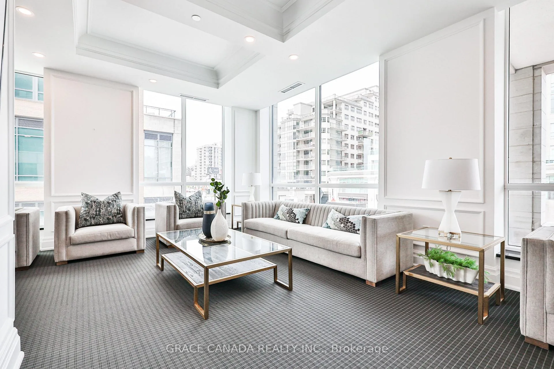 Photo 12 of Unit 704, 2060 Lakeshore Road, Burlington, Brant — HOMEH