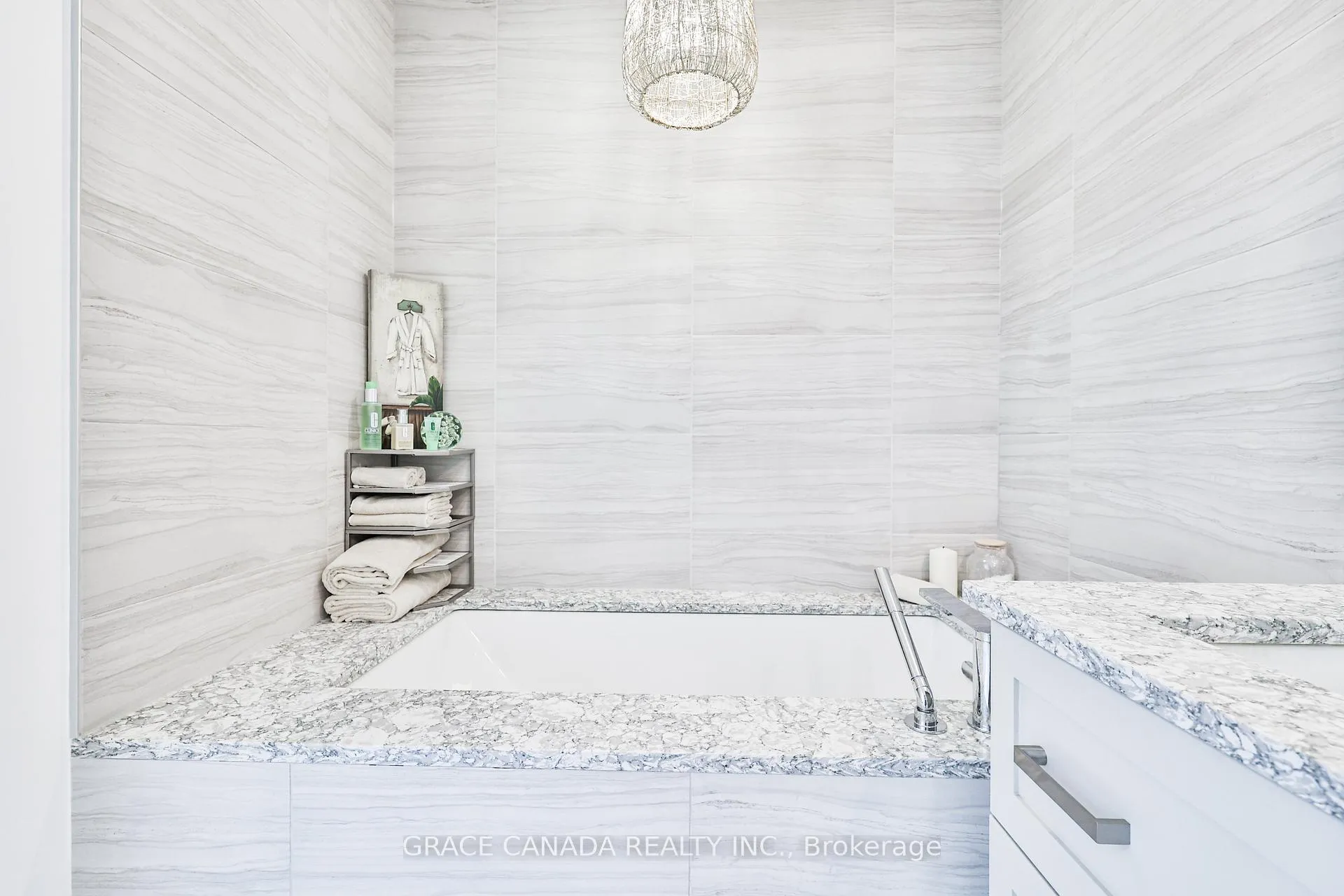 Photo 28 of Unit 704, 2060 Lakeshore Road, Burlington, Brant — HOMEH