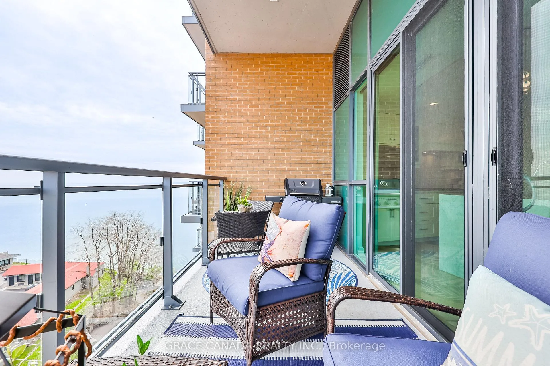Photo 35 of Unit 704, 2060 Lakeshore Road, Burlington, Brant — HOMEH