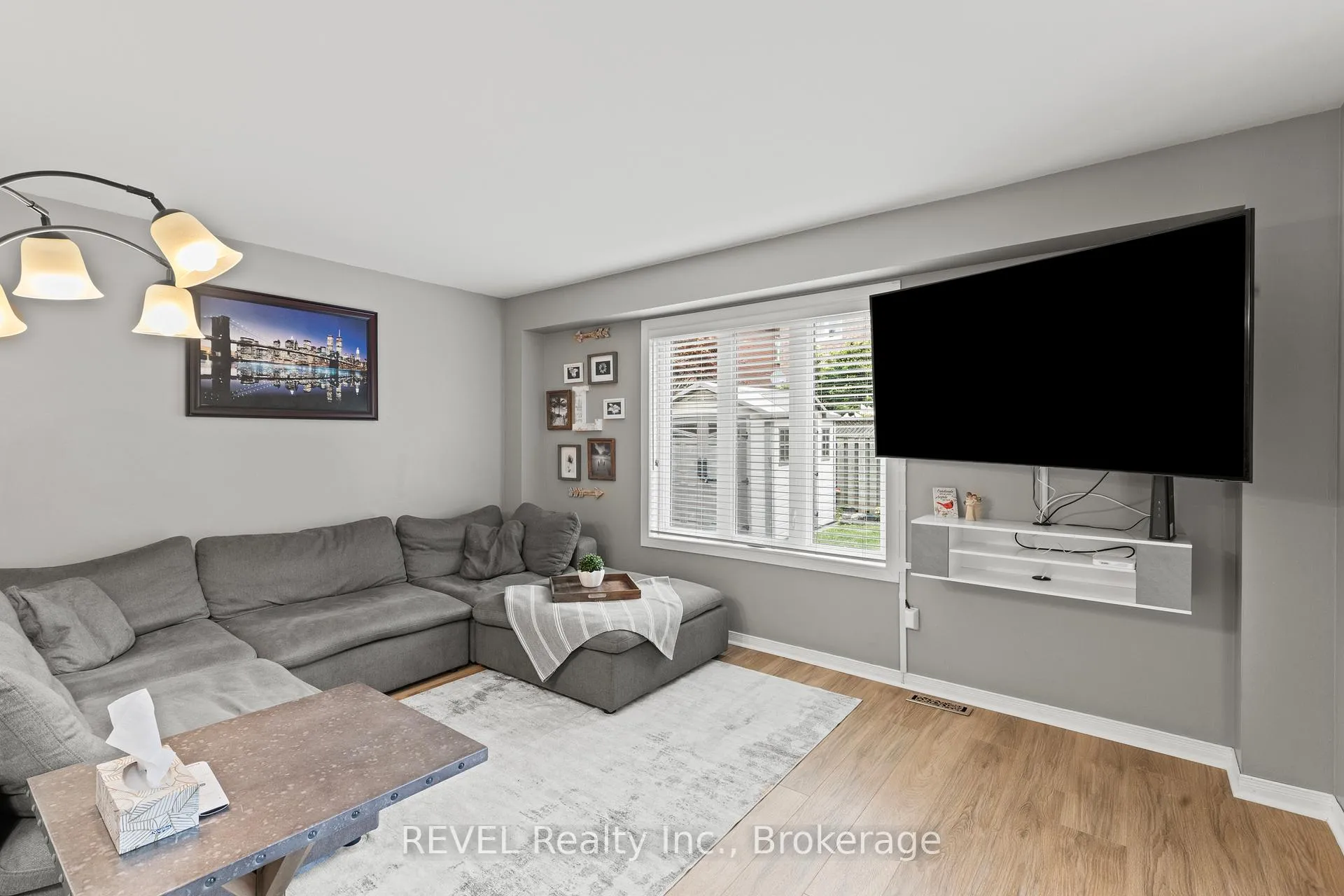 Photo 14 of 59 Segwun Road, Hamilton, Waterdown — HOMEH