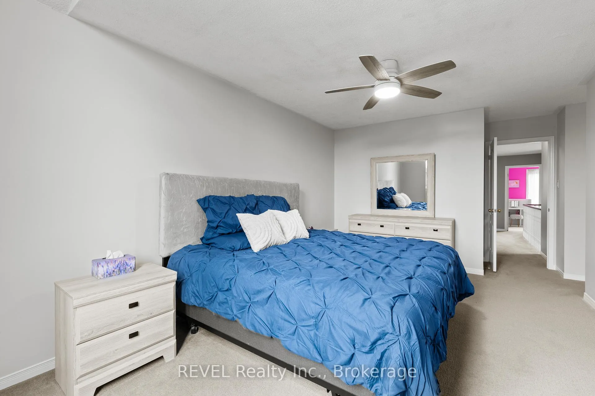 Photo 19 of 59 Segwun Road, Hamilton, Waterdown — HOMEH