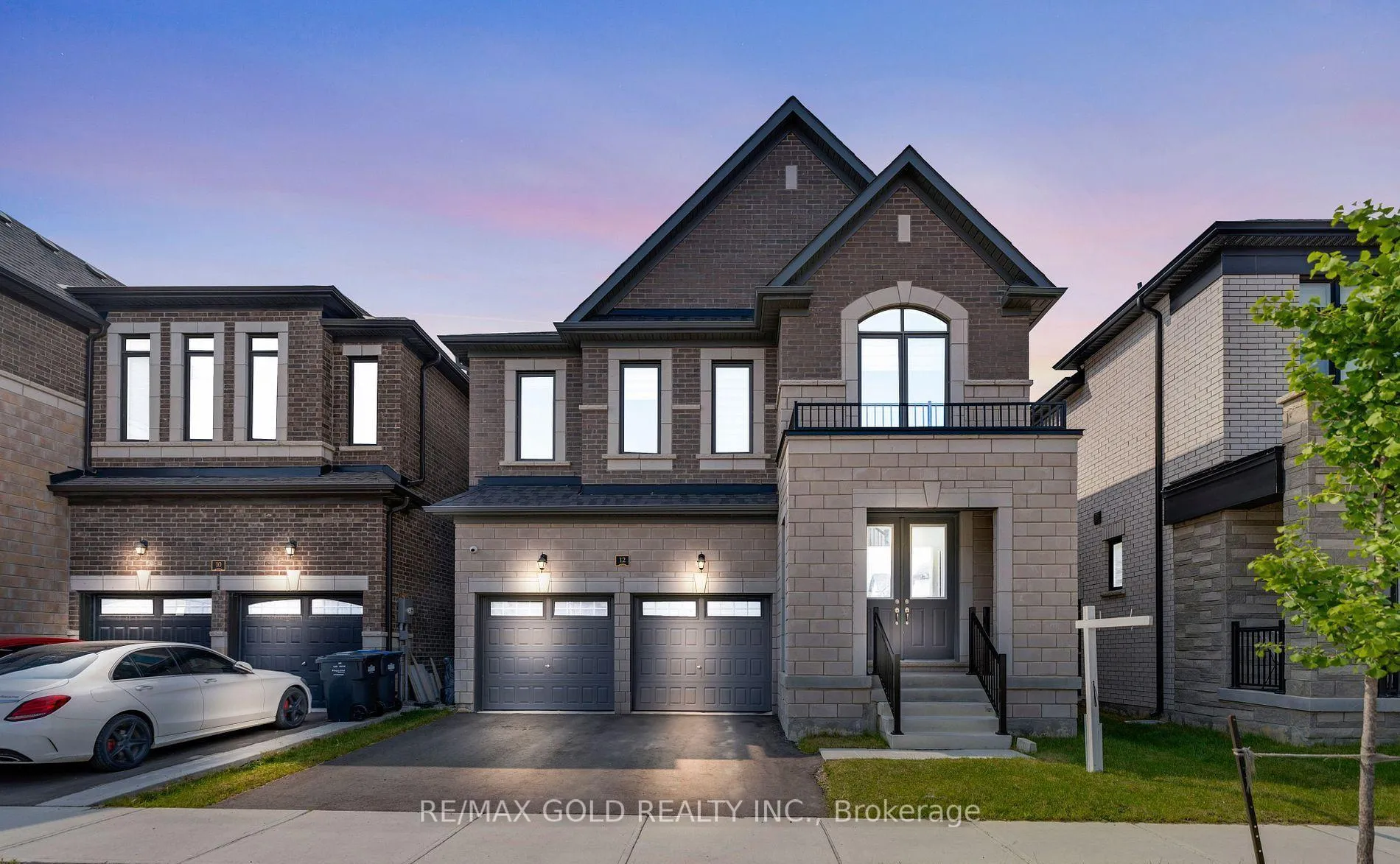 Photo 1 of 12 Vincena Road, Caledon, Rural Caledon — HOMEH