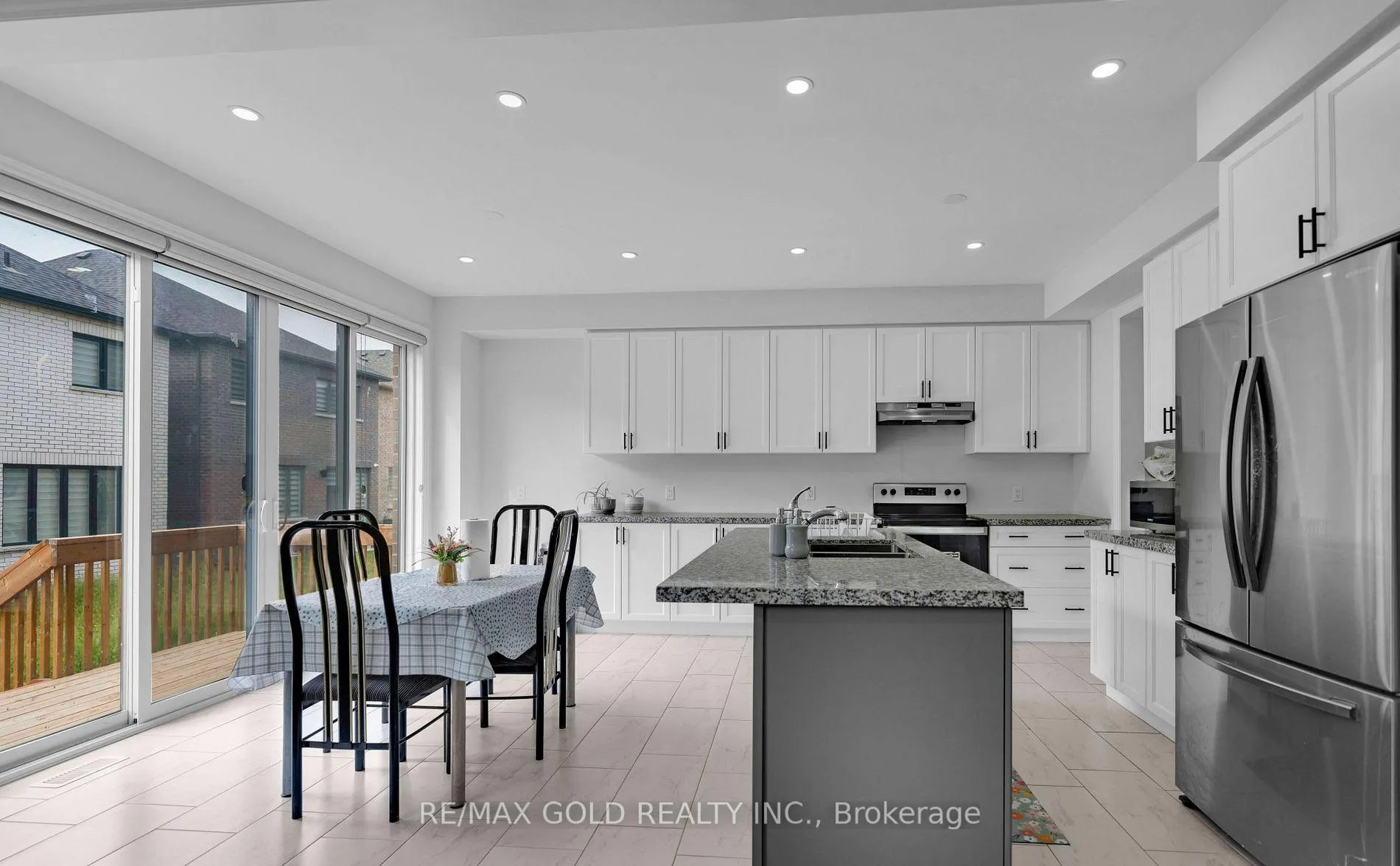 Photo 20 of 12 Vincena Road, Caledon, Rural Caledon — HOMEH