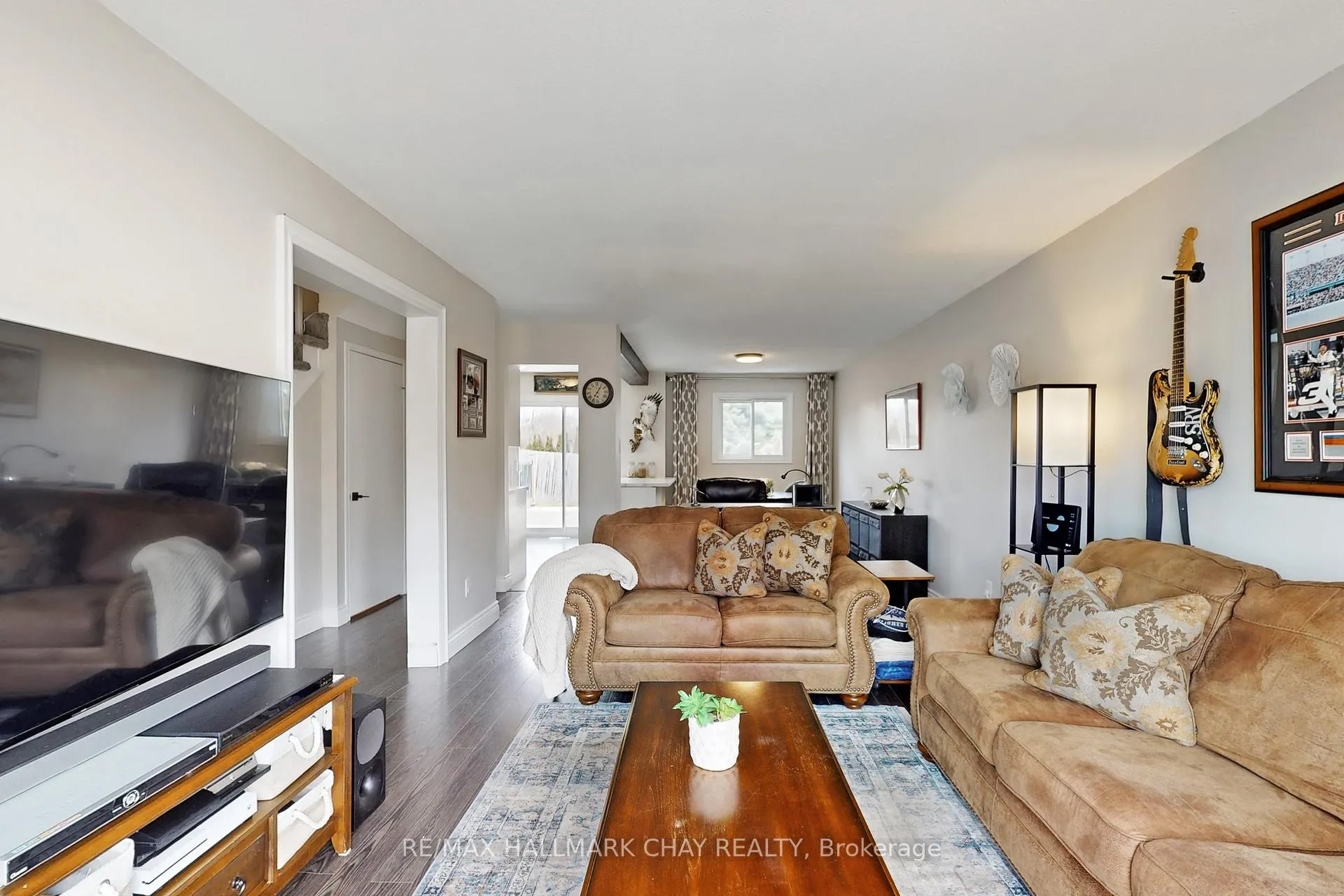 Photo 6 of 42 Janice Drive, Barrie, Sunnidale — HOMEH