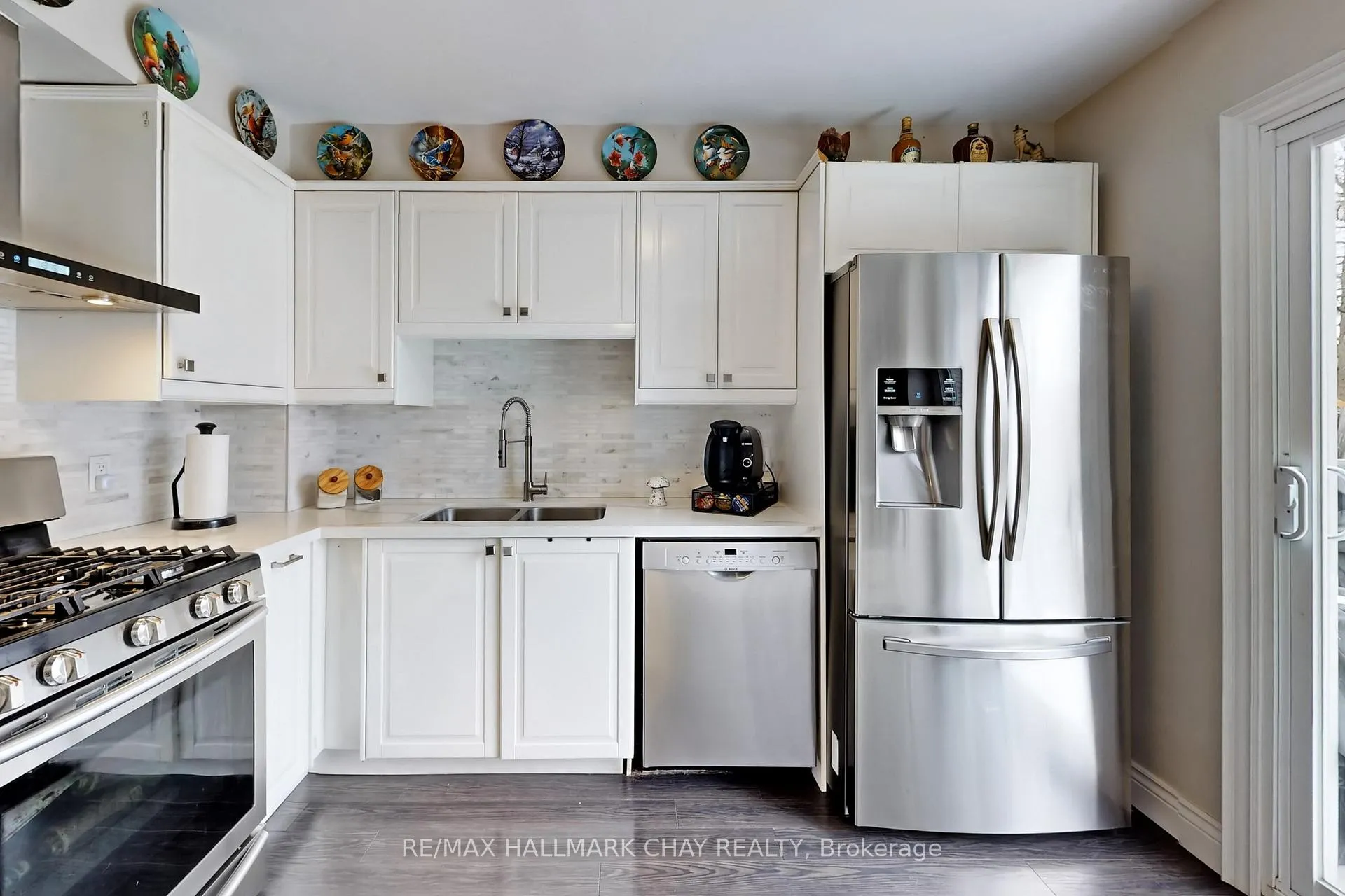 Photo 8 of 42 Janice Drive, Barrie, Sunnidale — HOMEH