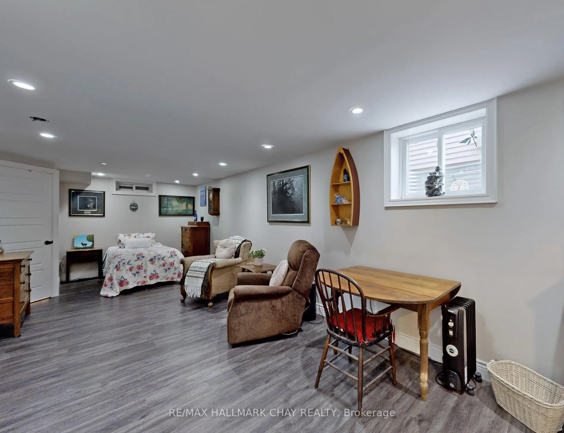 Photo 24 of 42 Janice Drive, Barrie, Sunnidale — HOMEH