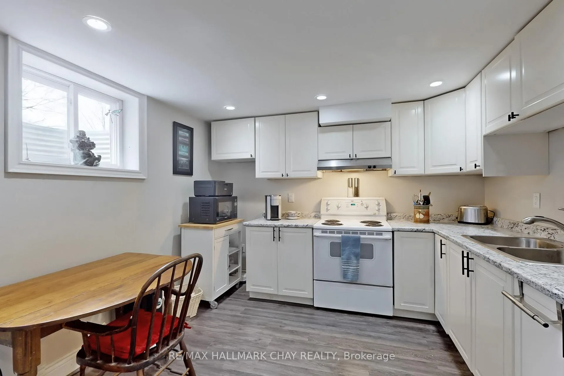 Photo 25 of 42 Janice Drive, Barrie, Sunnidale — HOMEH