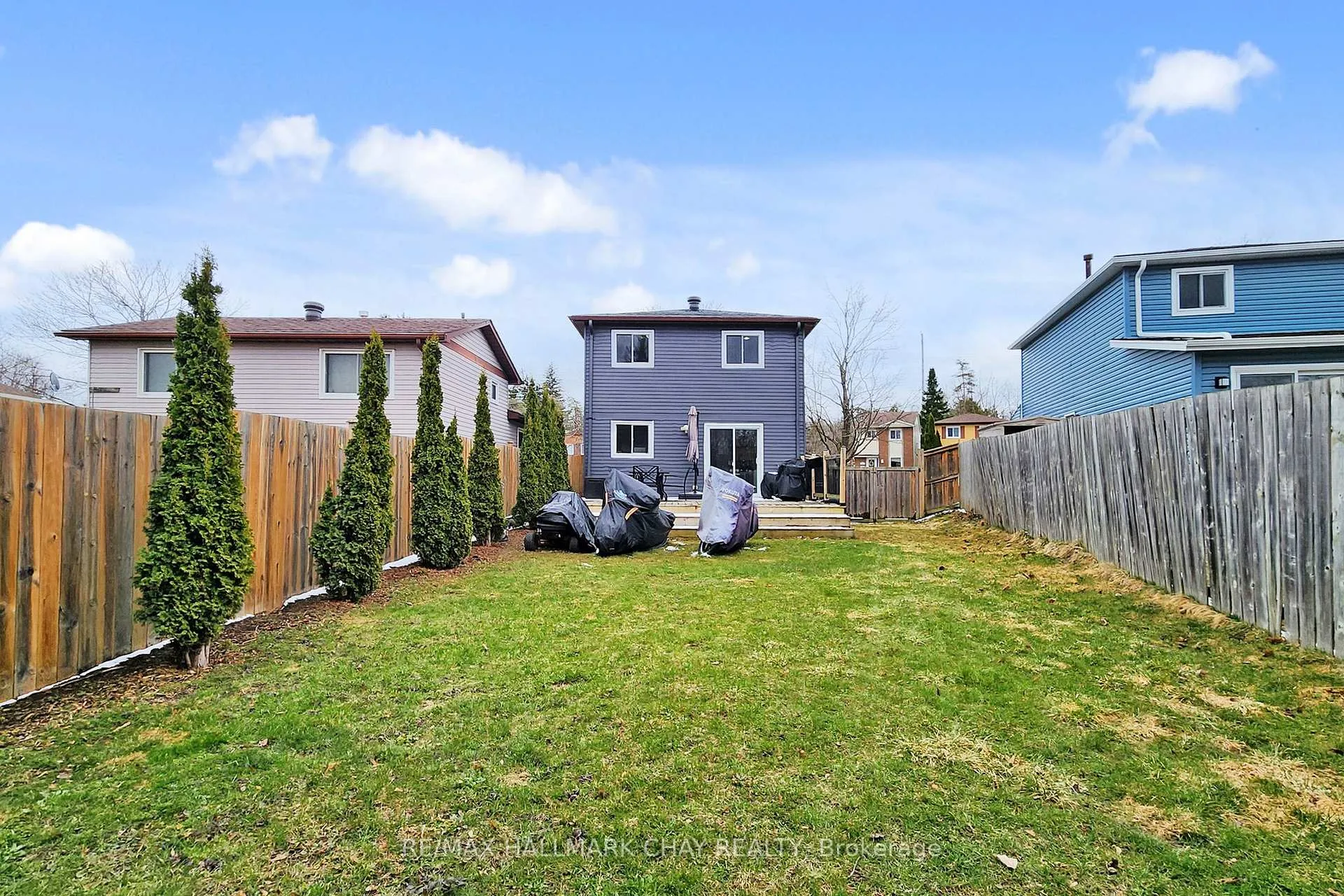 Photo 32 of 42 Janice Drive, Barrie, Sunnidale — HOMEH
